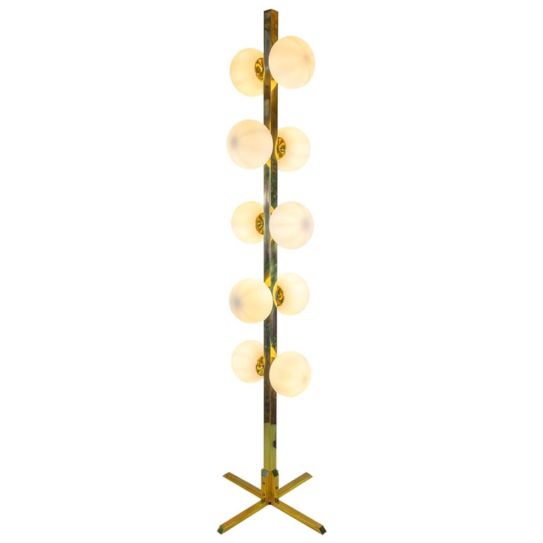 Italian Midcentury Design Brass and Glass Floor Lamp For Sale at 1stDibs