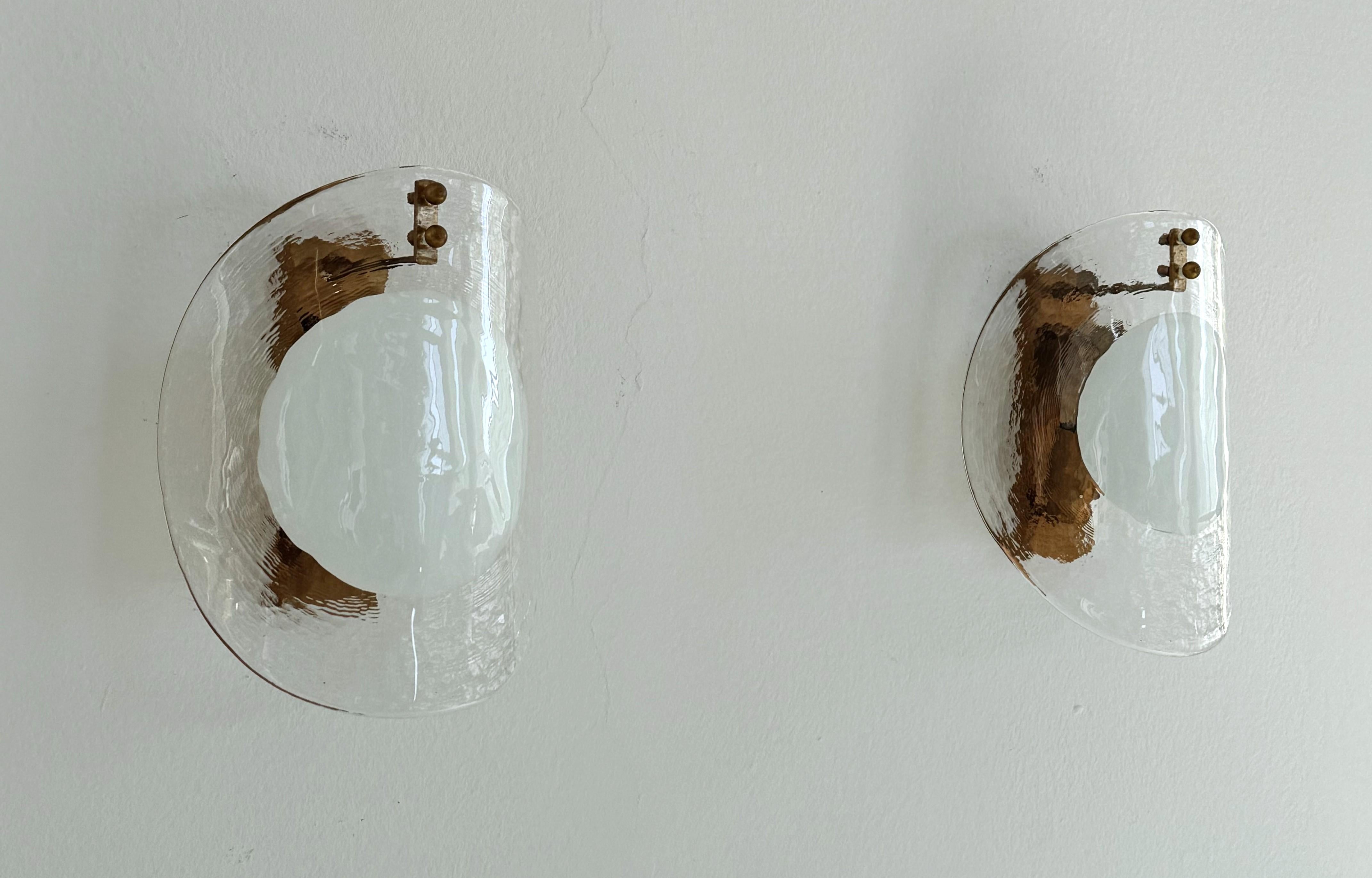 Hand-Crafted Italian Midcentury Designer Murano Glass Wall Sconces, 1970s For Sale