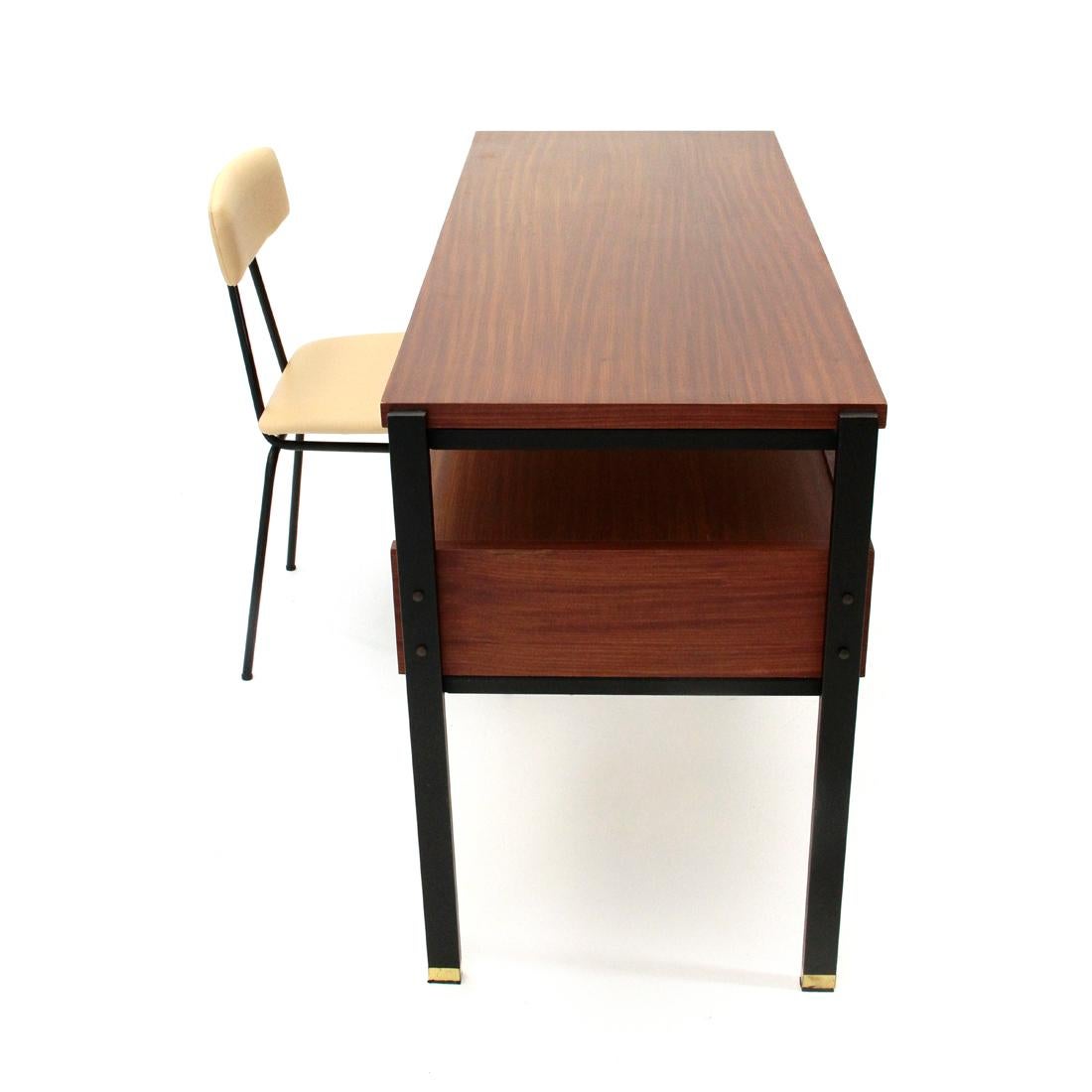 Italian Midcentury Desk and Chair by Giuseppe Brusadelli, 1950s 1