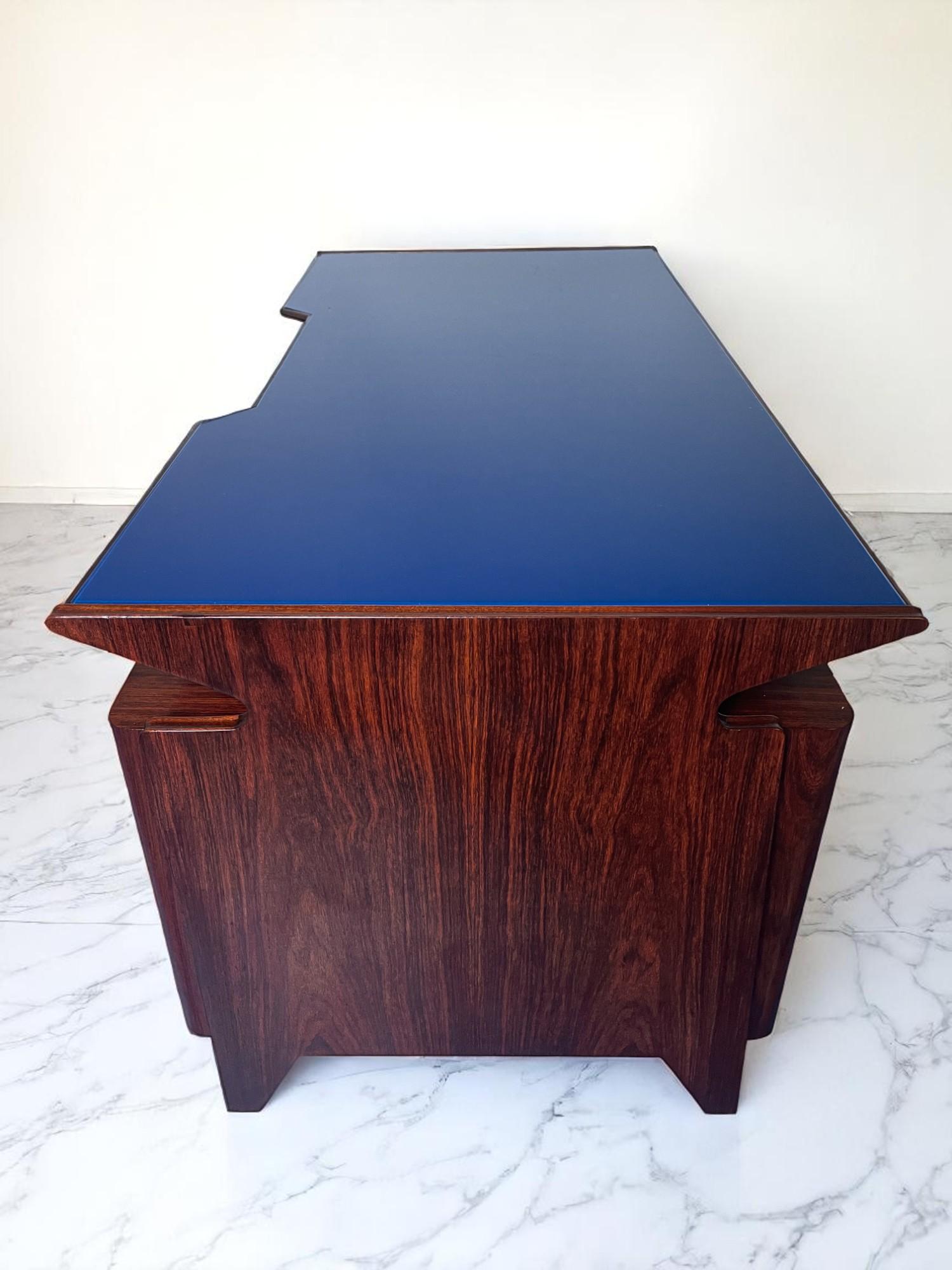 Italian Midcentury Desk attributed to Osvaldo Borsani , Italy 1950s in vendita 3