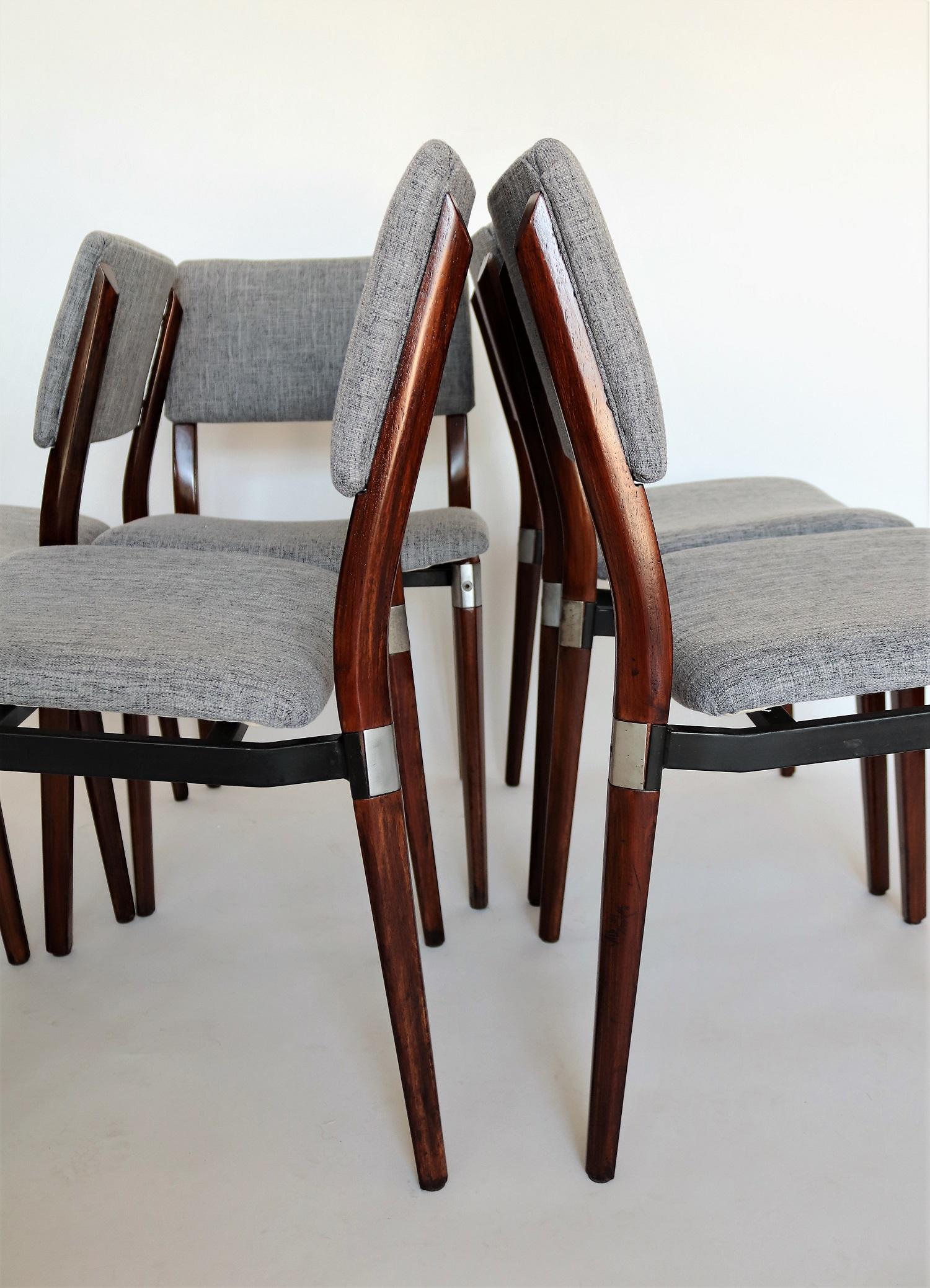 Italian Midcentury Dining Chairs by Eugenio Gerli for Tecno Milano, Set of Six In Good Condition In Morazzone, Varese