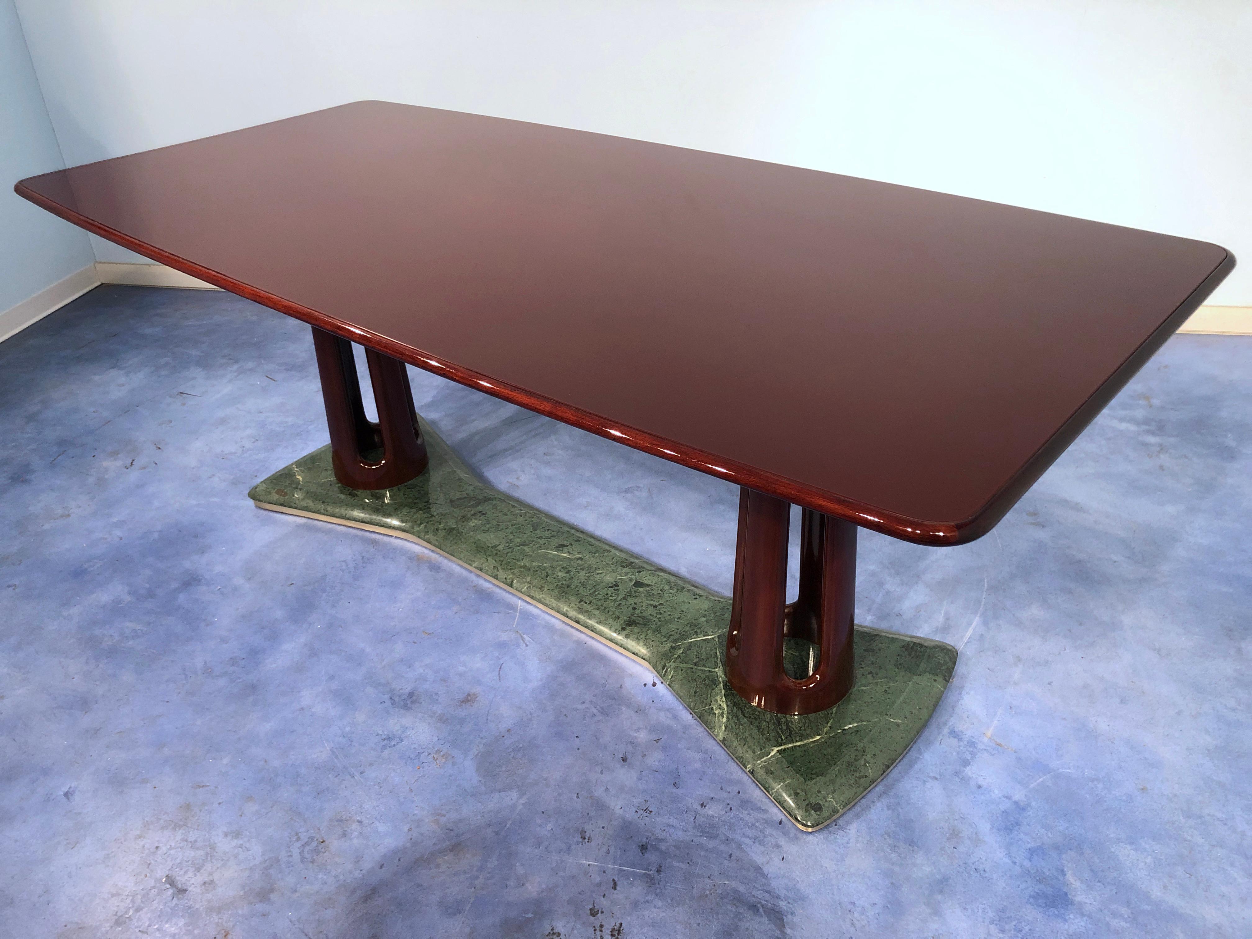 Italian Mid-Century Modern Dining Table by Vittorio Dassi, 1950s In Good Condition For Sale In Traversetolo, IT