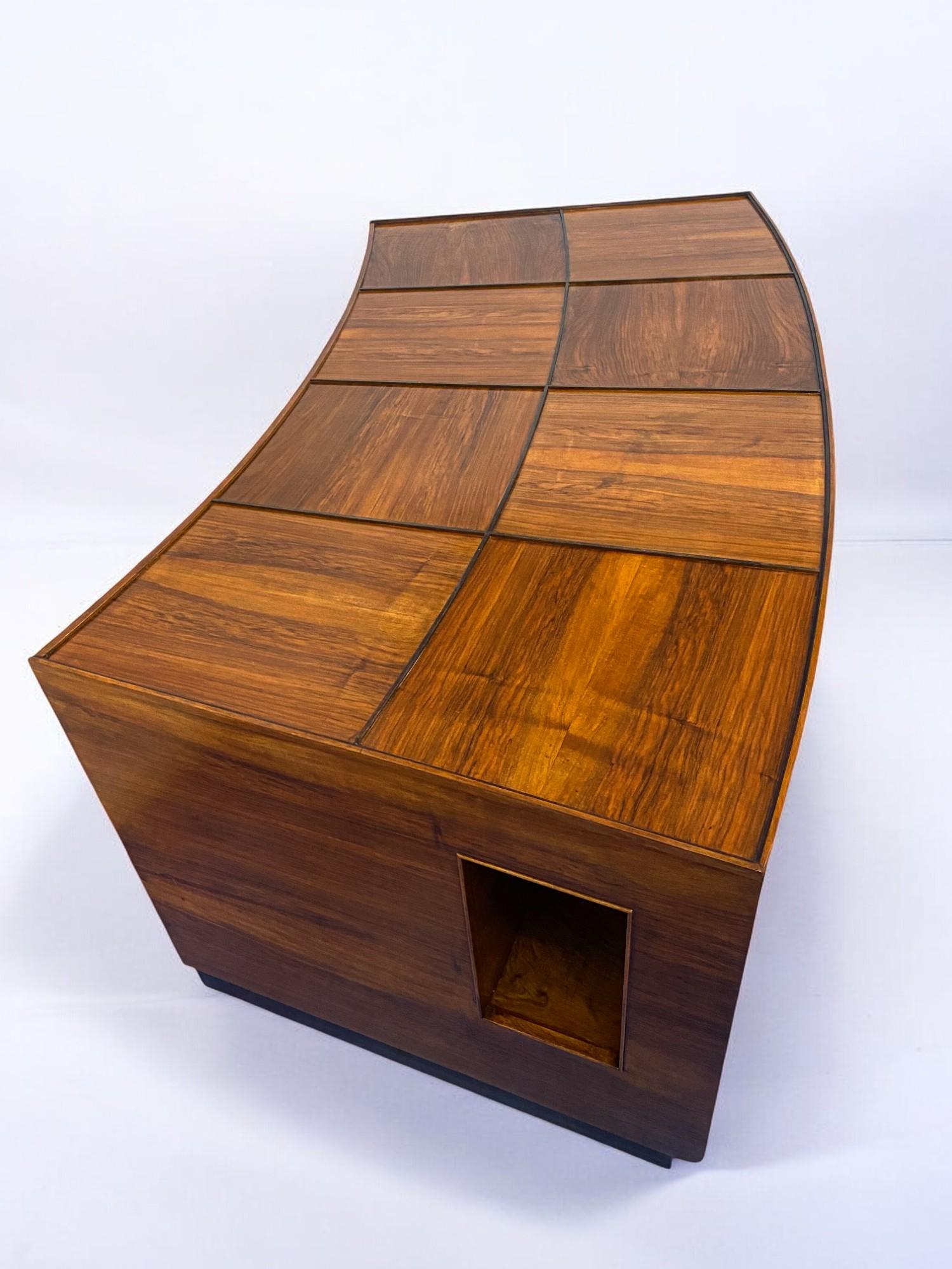 Italian Midcentury Executive Desk Table with chair designed by Gio' Ponti, 1940s For Sale 5