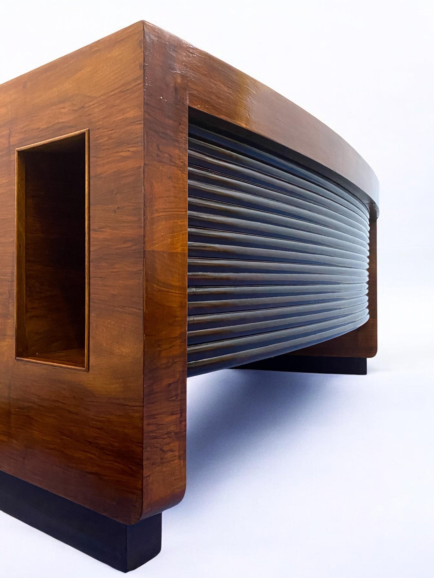 Veneer Italian Midcentury Executive Desk Table with chair designed by Gio' Ponti, 1940s For Sale