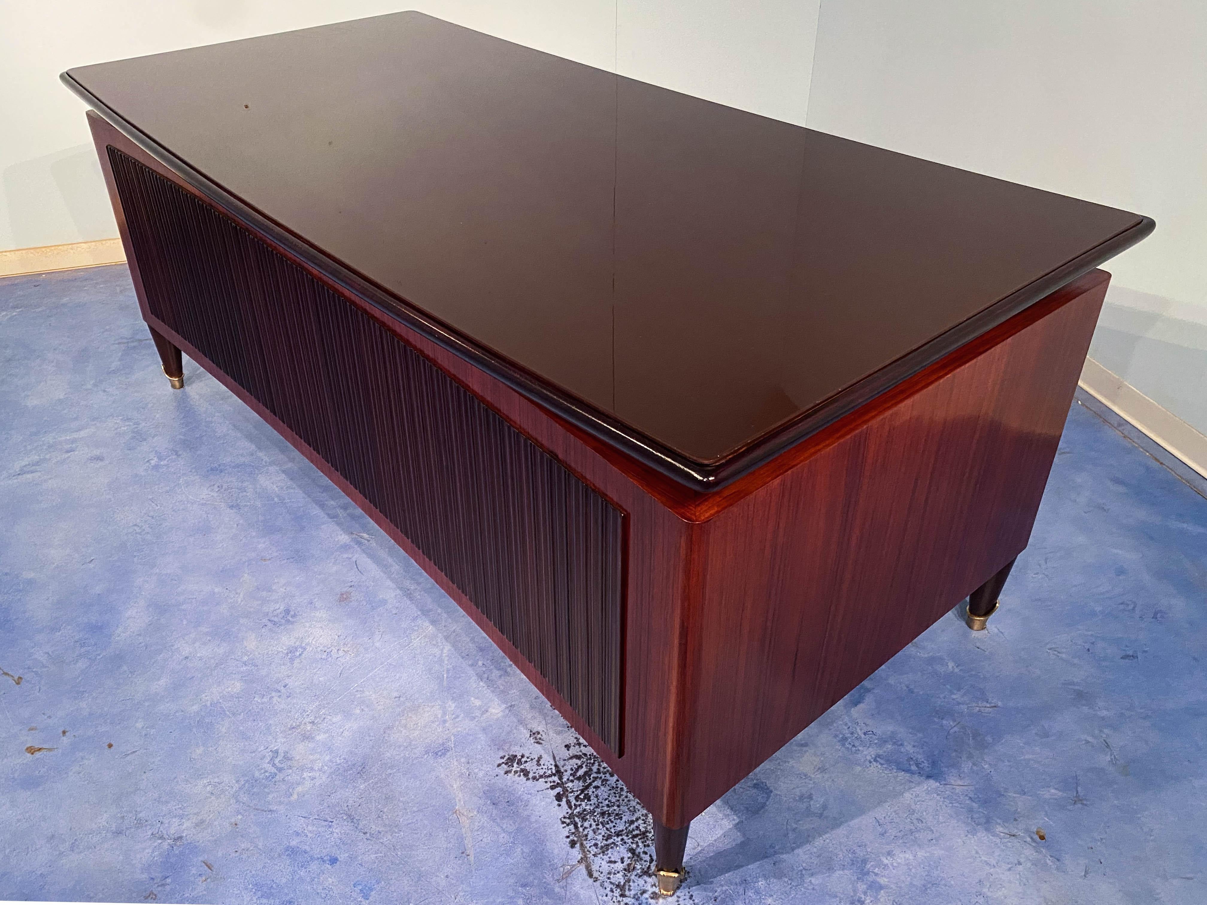 Italian Midcentury Executive Rosewood Desk and Chair by Dassi, 1950s In Good Condition In Traversetolo, IT