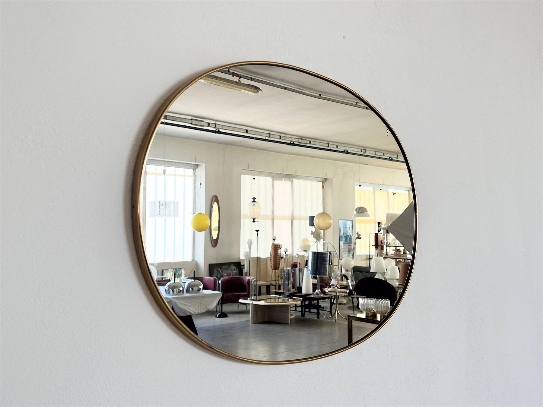 Italian Midcentury Extra Large Vintage Wall Mirror with Brass Frame, 1970s For Sale 9