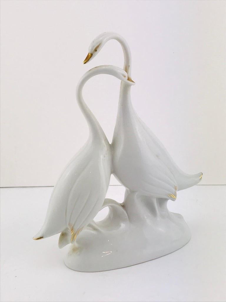 Mid-Century Modern Italian Midcentury Finissime Porcellane Swans Sculpture, Firenze , 1950s For Sale