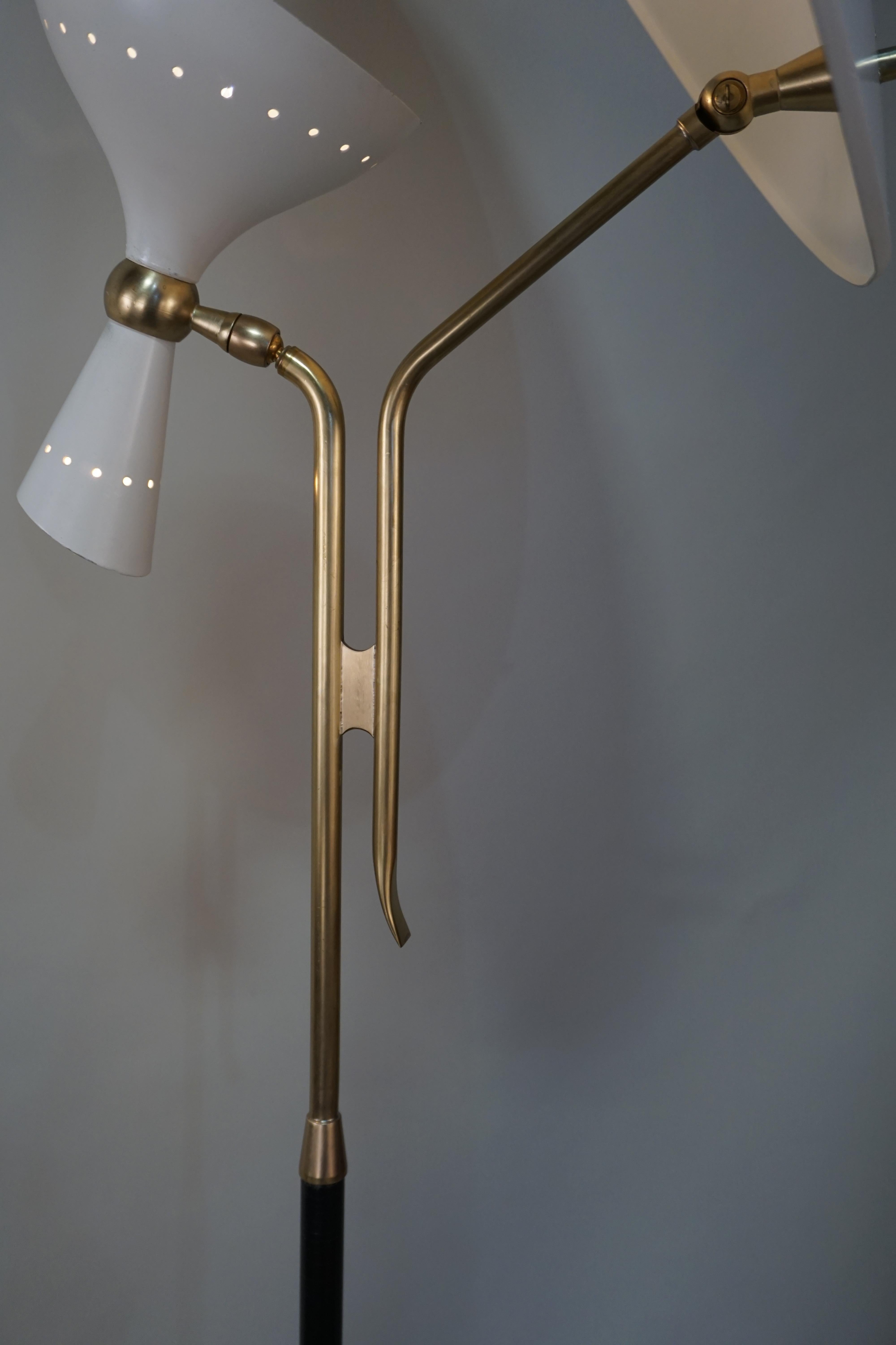 Italian Midcentury Floor Lamp by Stilnovo 1