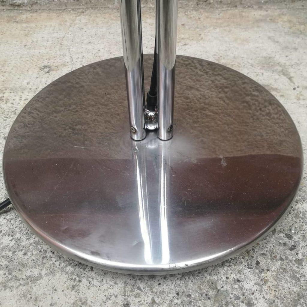 Italian Midcentury Floor Lamp Quadrifoglio by Luigi Massoni for Guzzini, 1960s In Good Condition In MIlano, IT