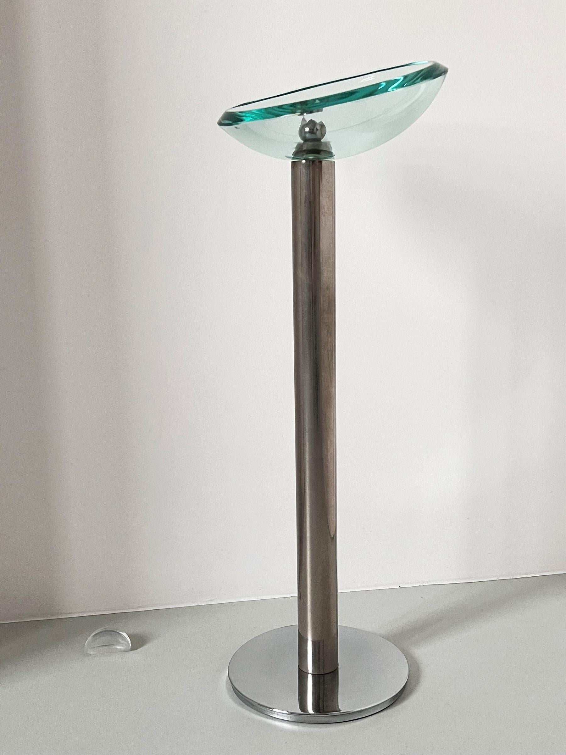 Italian Mid-Century Floor Standing Glass Ashtray with Steel Base by Fontana Arte 4