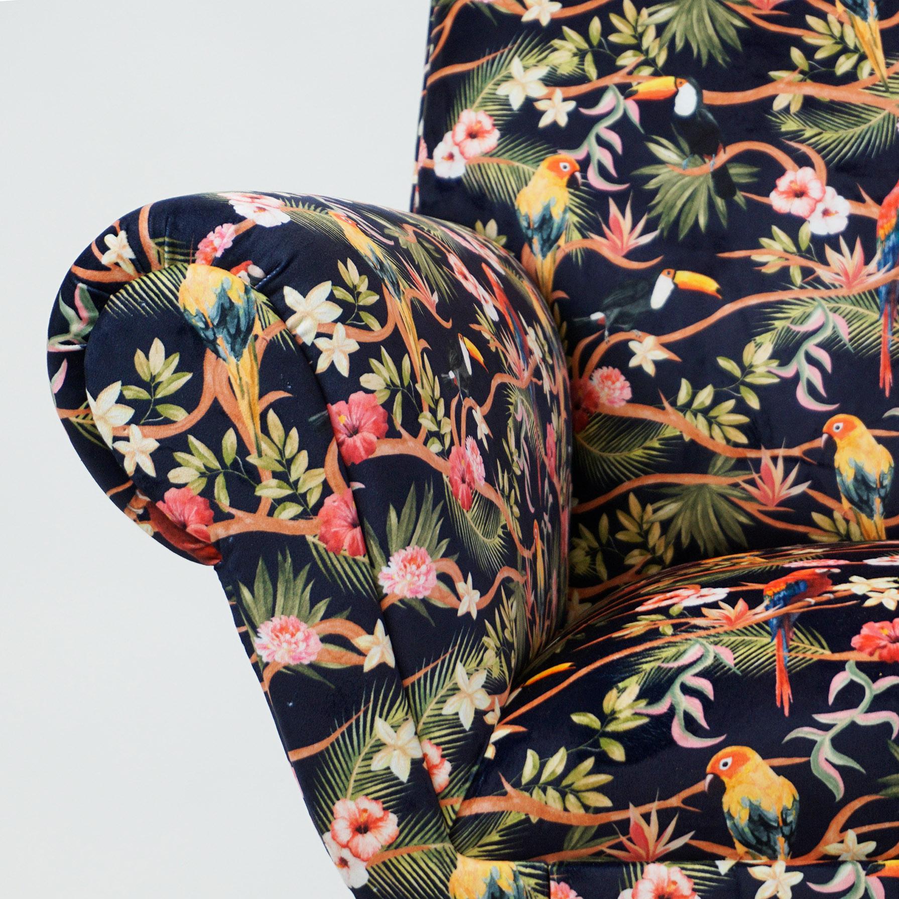 Italian Midcentury Floral Black Velvet Armchair by Gigi Radice for Minotti 5