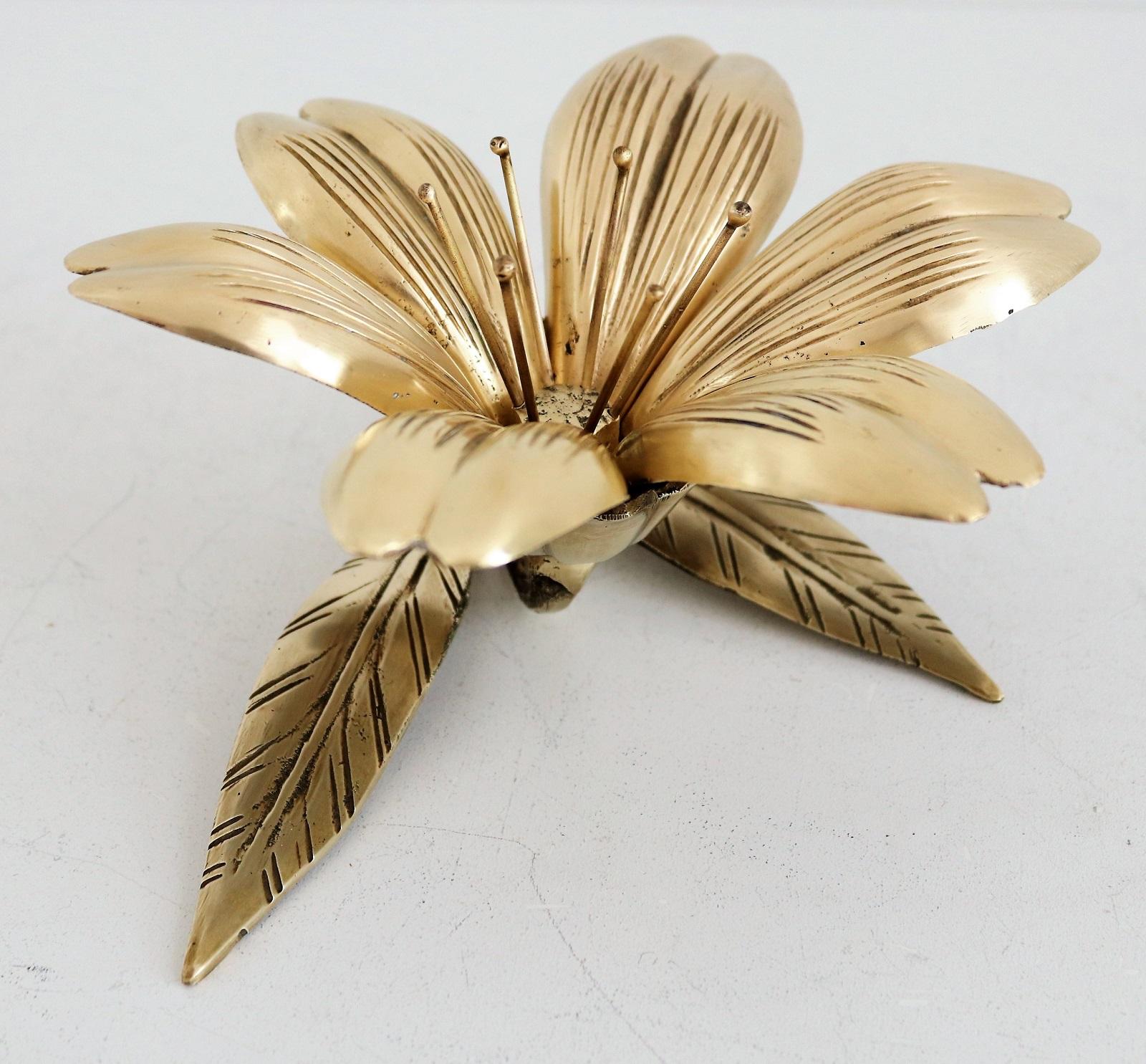 Italian Midcentury Flower in Brass with Petal Ashtrays for Cigarettes, 1950s 12