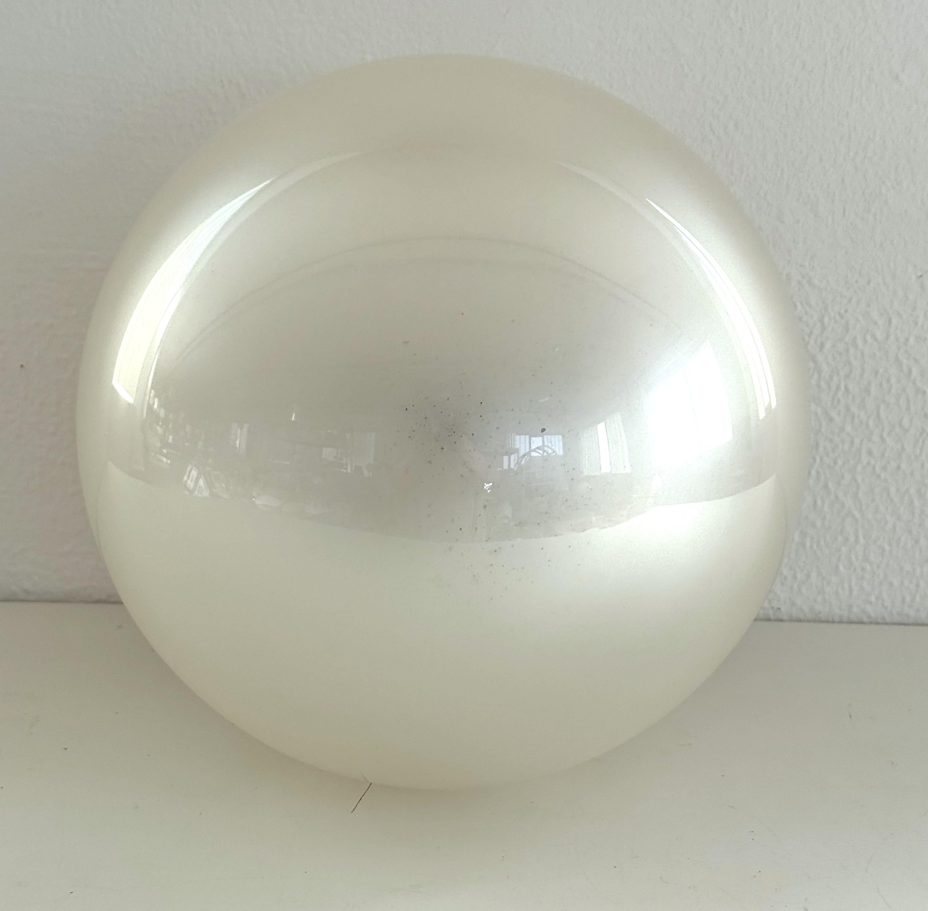 Italian Midcentury Flush Mount Light with Mother of pearl glass and Brass Base For Sale 2