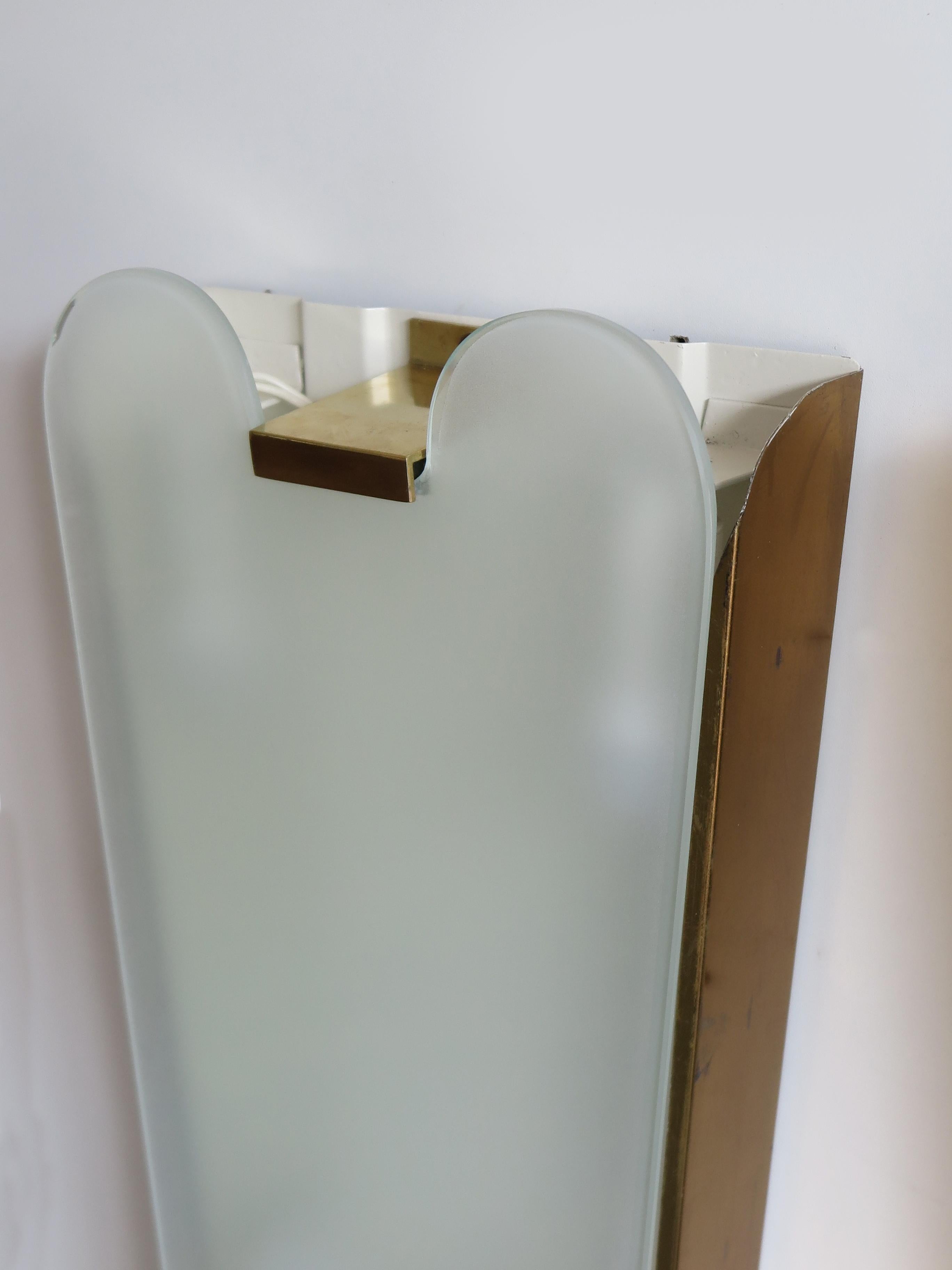 Italian Midcentury Fontana Arte Glass Brass Sconces Wall Lamps, 1940s 3