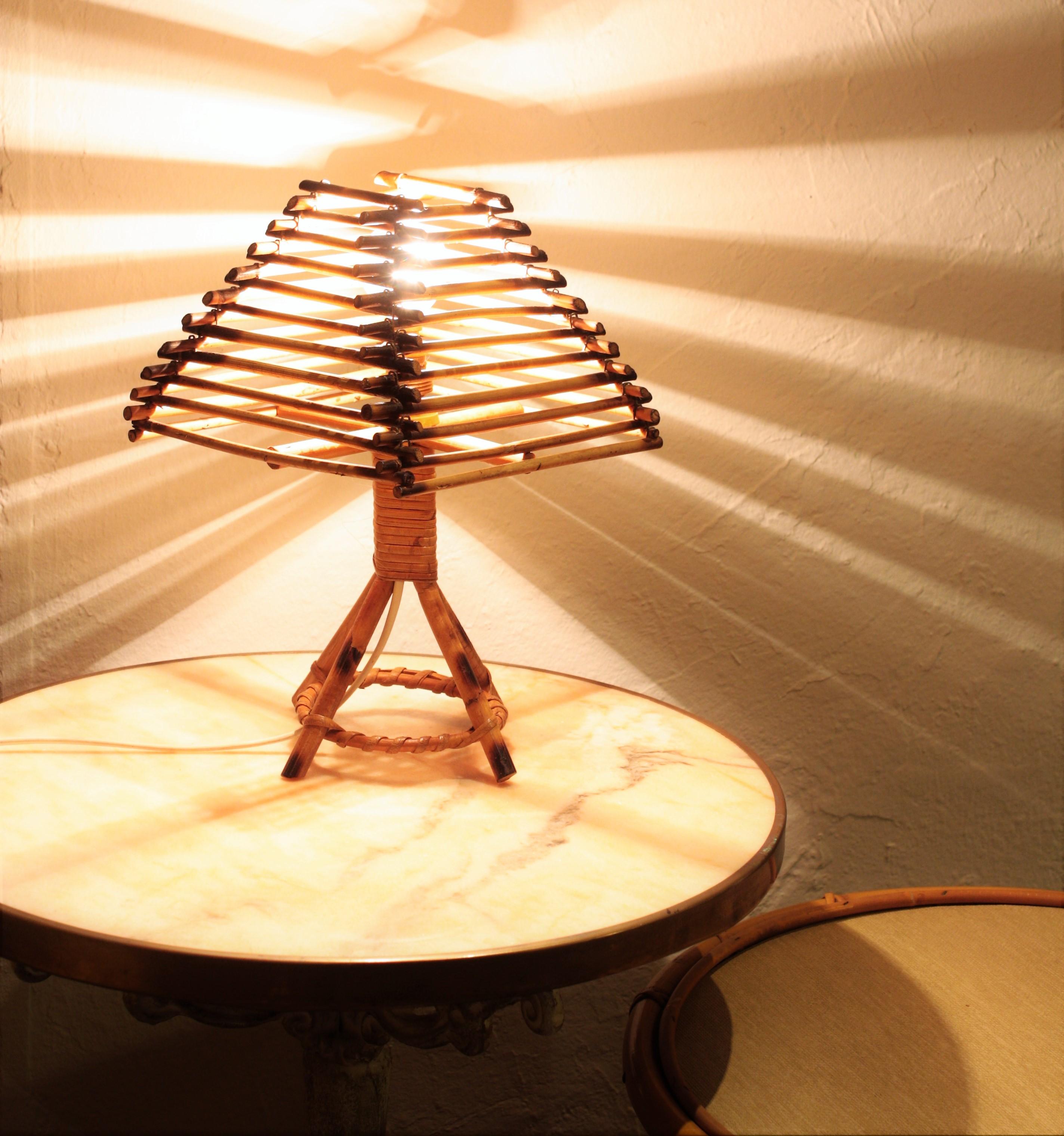 20th Century Franco Albini Style Rattan and Wicker Table Lamp, Italy, 1960s