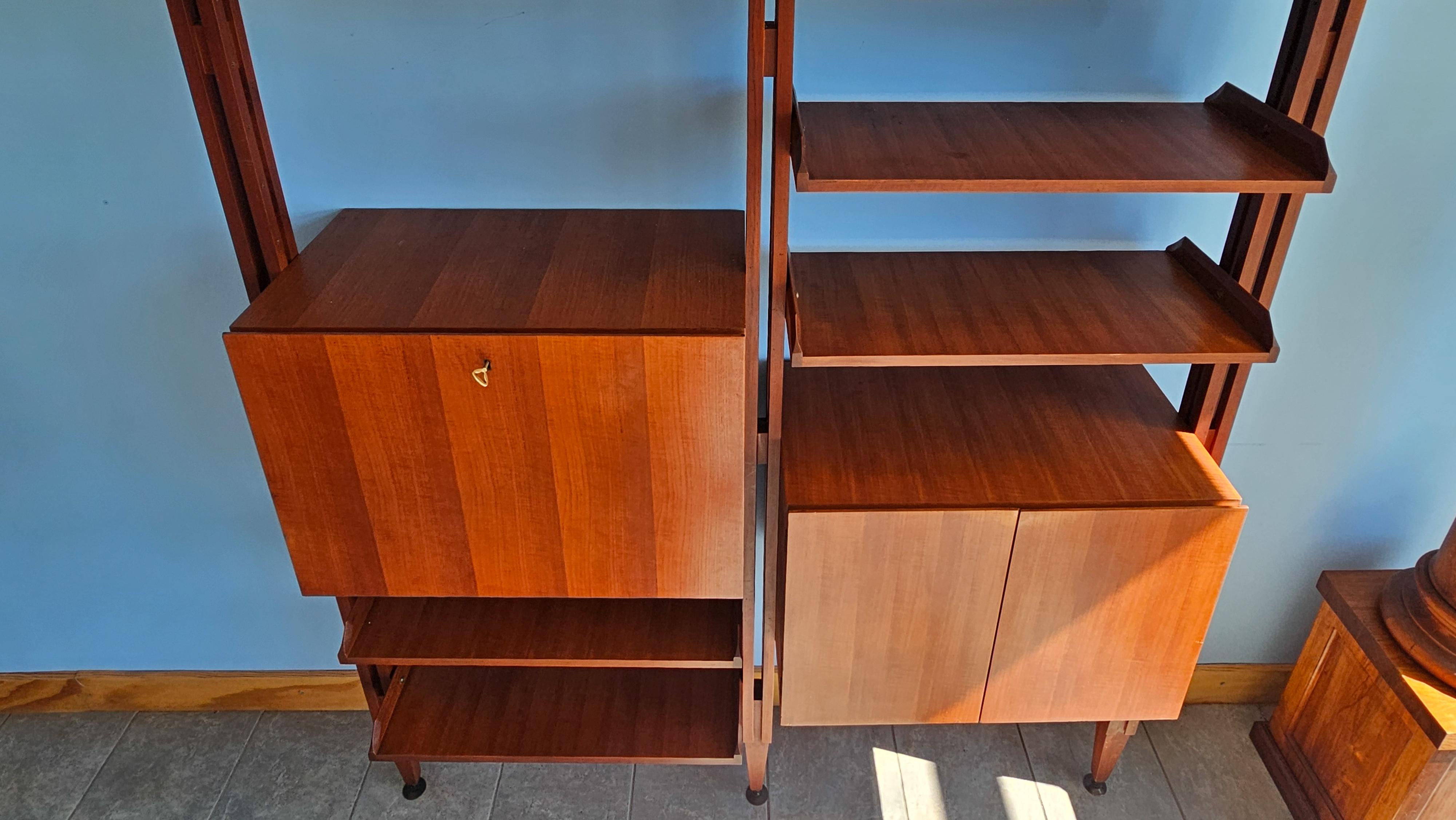 Italian Midcentury Franco Albini's 'LB7' Style Ceiling-Mounted Bookcase,  1960 For Sale 14