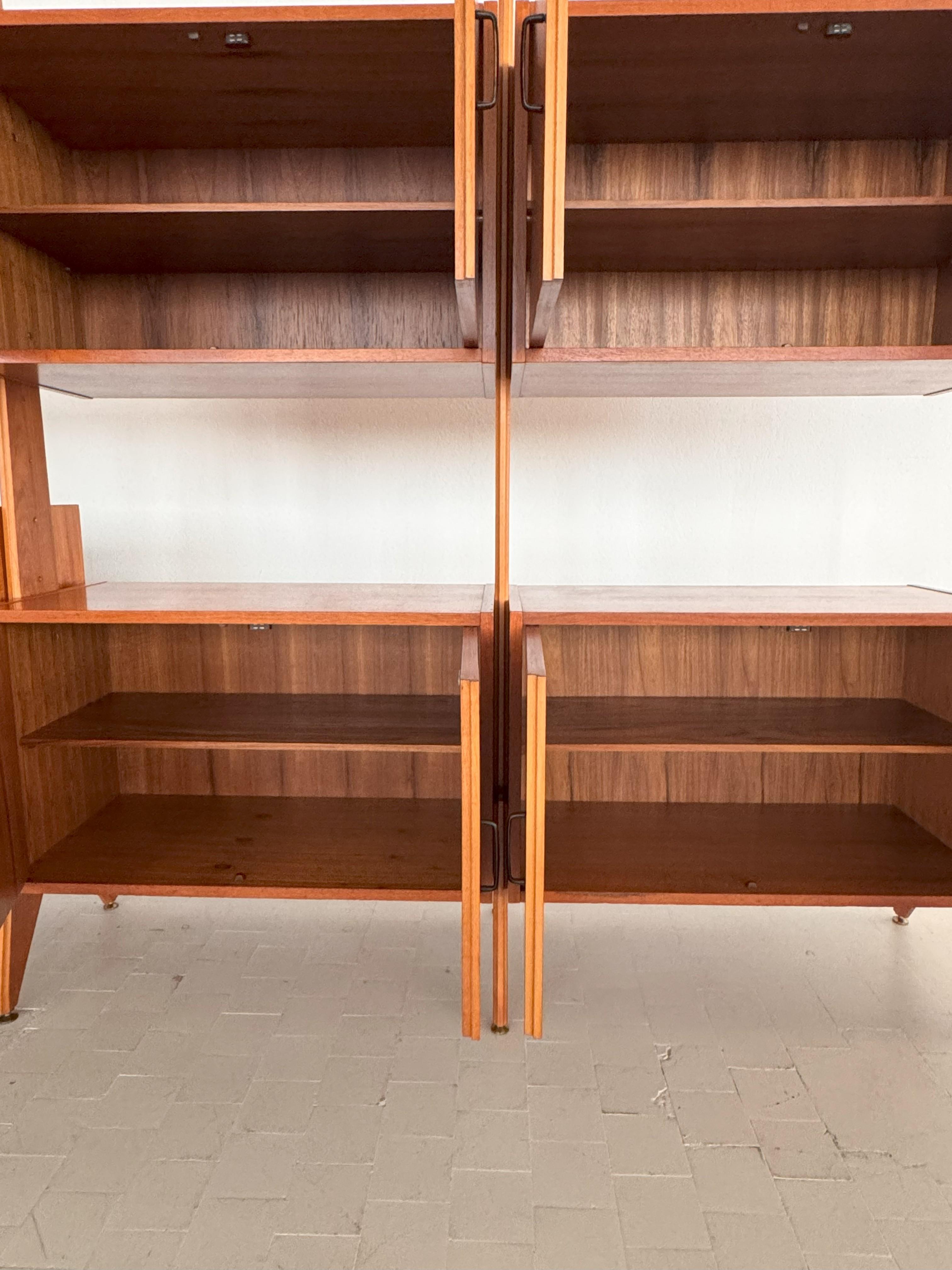 Estantería modular italiana de diseño XXL independiente de mediados de siglo, años 60 en venta 5