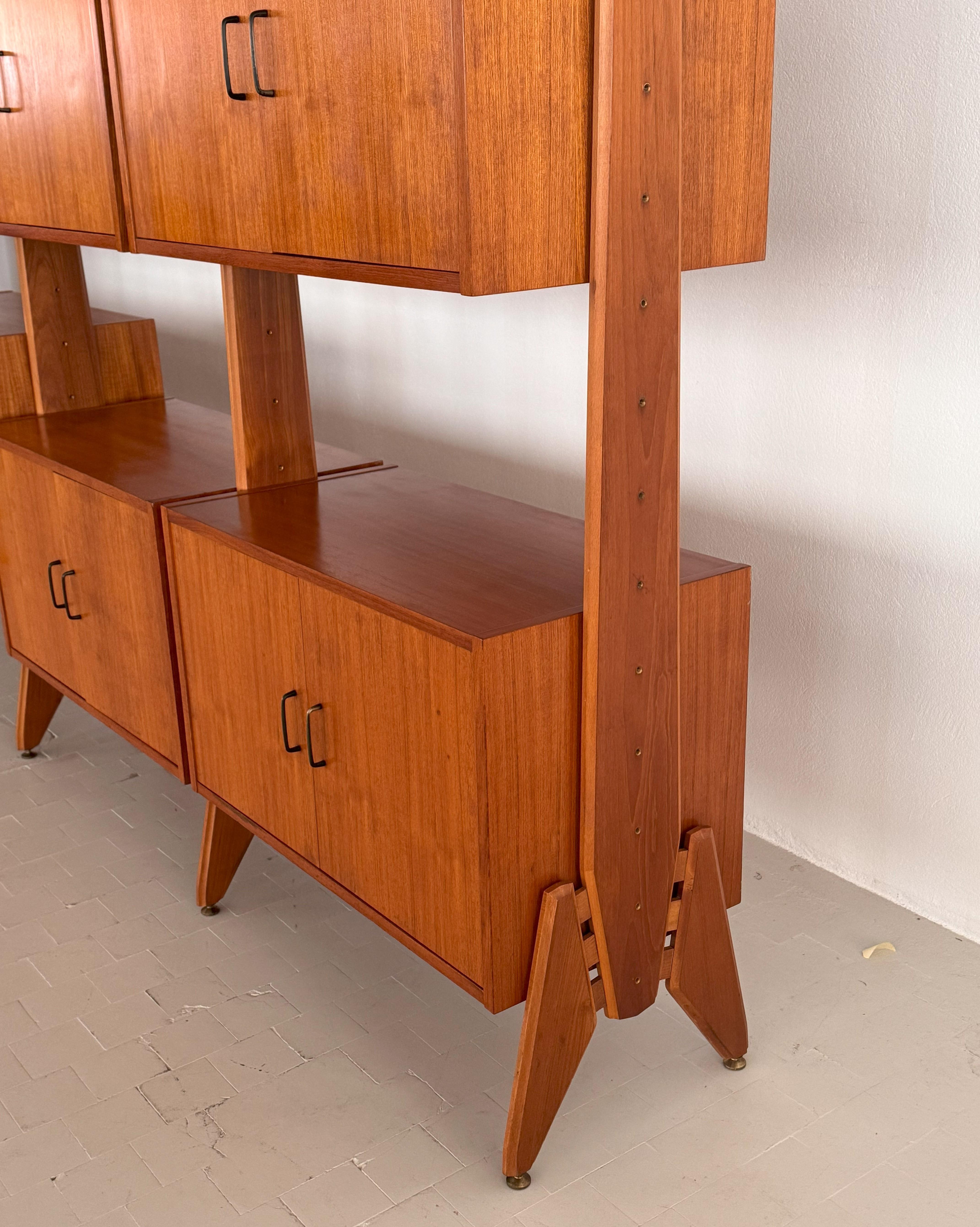 Estantería modular italiana de diseño XXL independiente de mediados de siglo, años 60 en venta 12