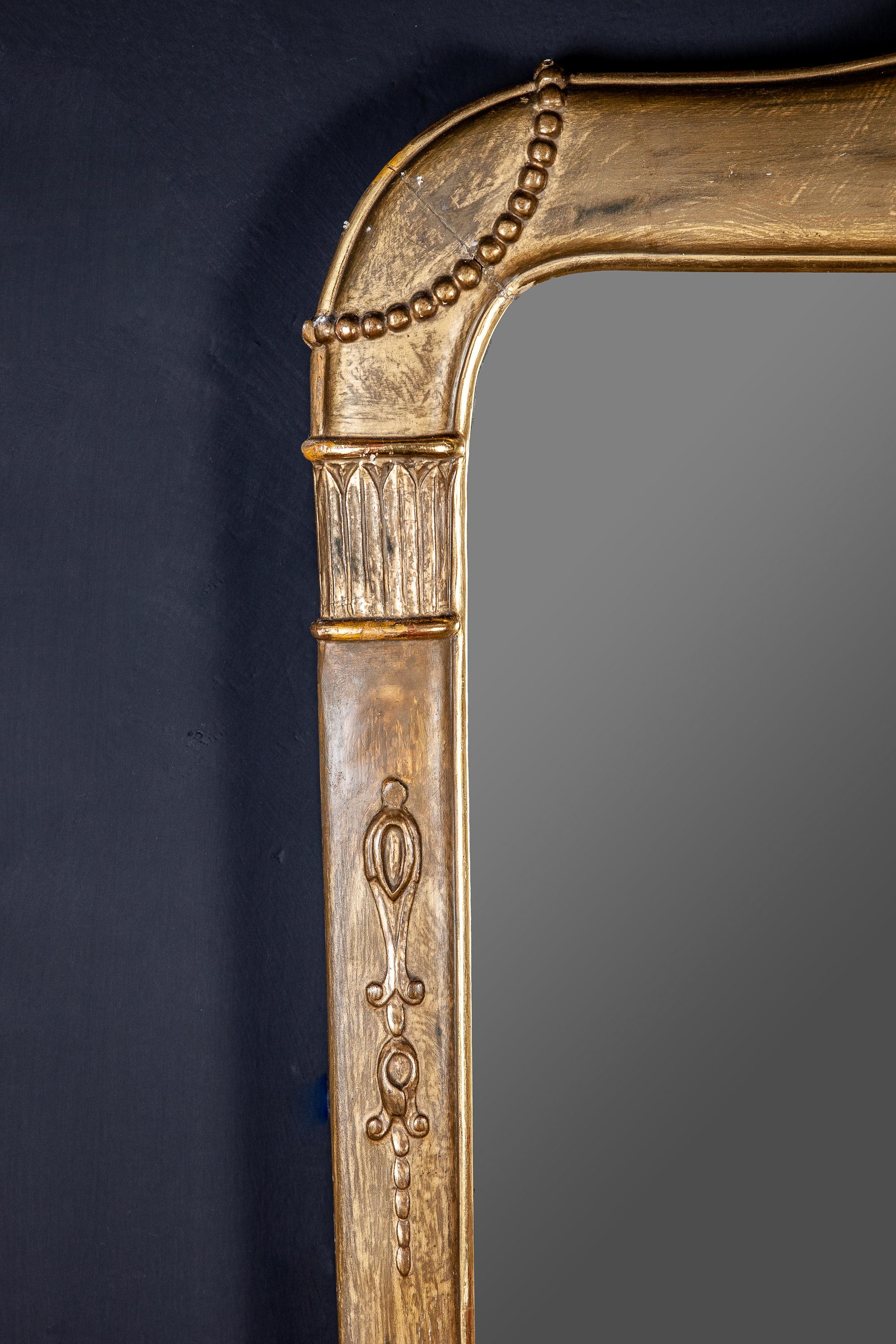 Italian Midcentury Giltwood Mirror, 1950 In Good Condition For Sale In Rome, IT