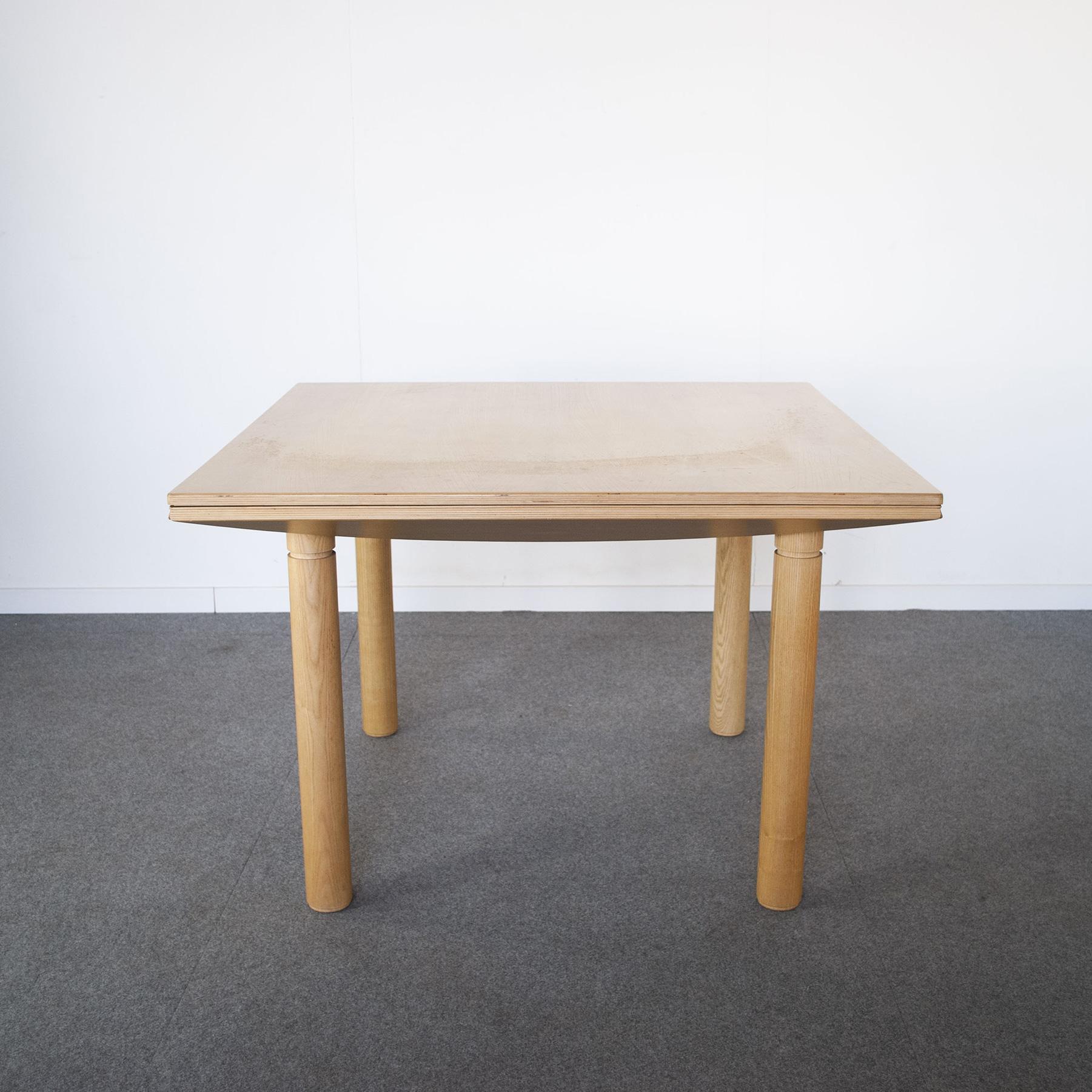 Italian midcentury Giotto table by Gigi Sabadin for Crassevig 70's For Sale 1