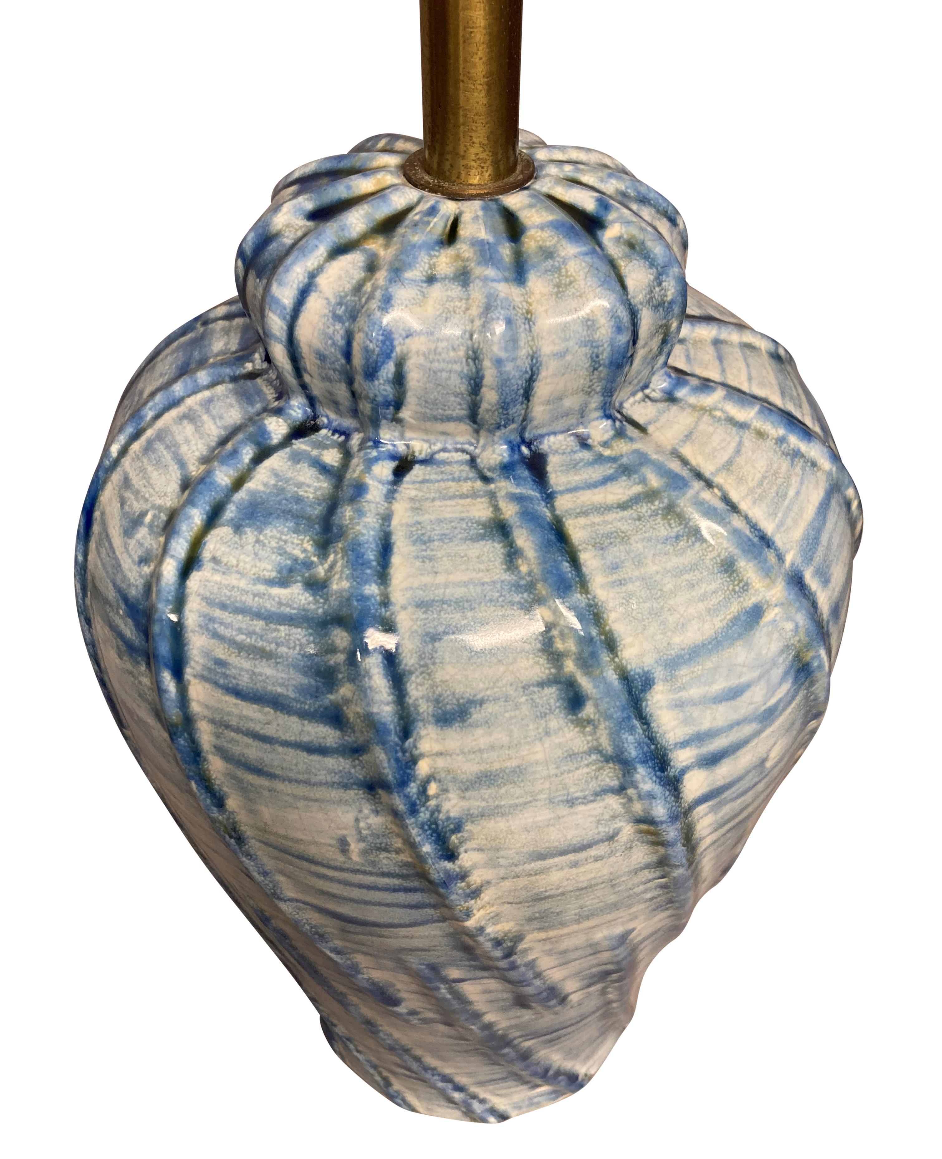 Italienische glasierte Keramiklampe aus der Mitte des Jahrhunderts (Mitte des 20. Jahrhunderts) im Angebot