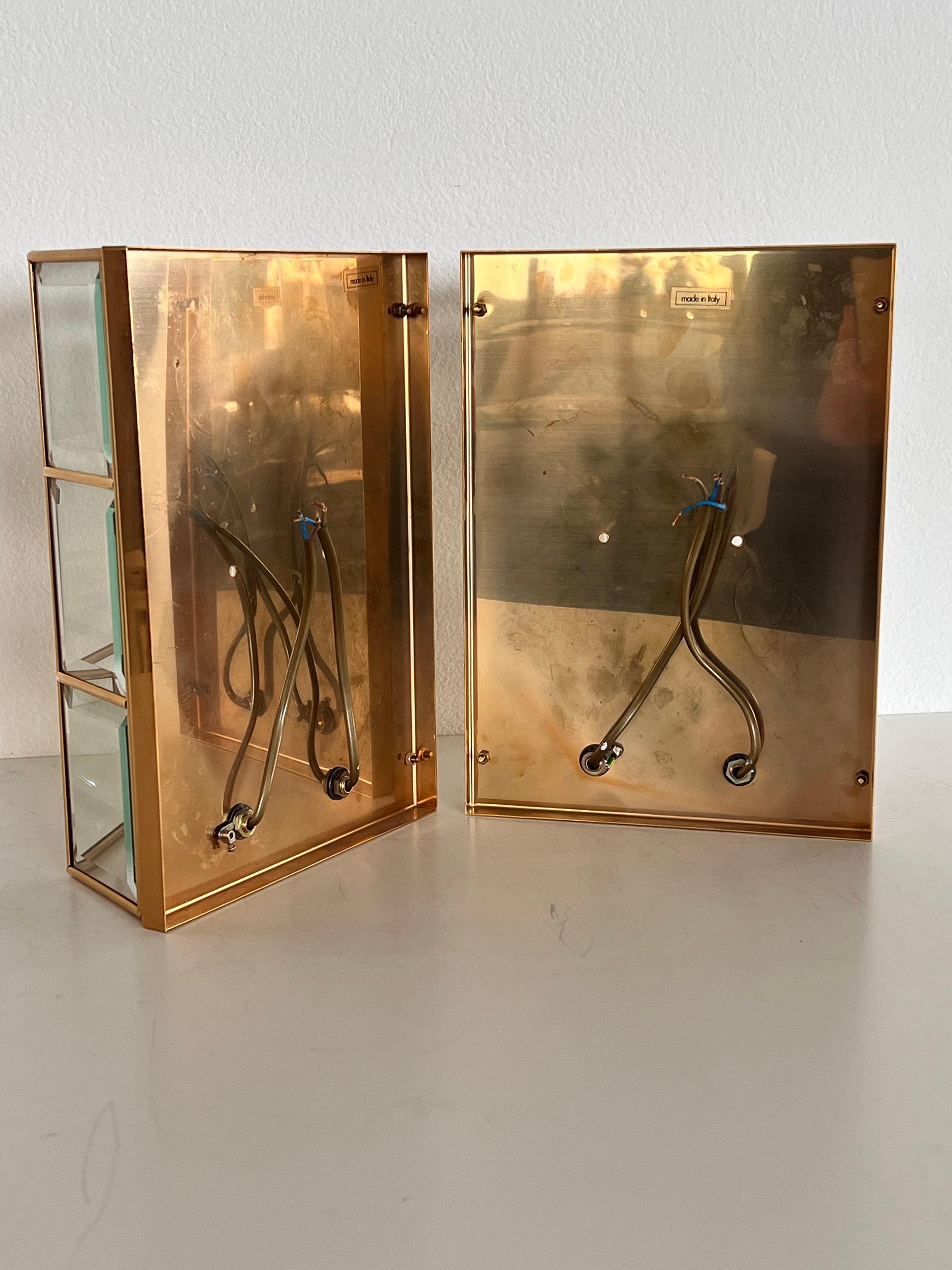 Italian Midcentury Golden Wall Sconces in Cut Glass with Brass Finish, 1970s For Sale 5