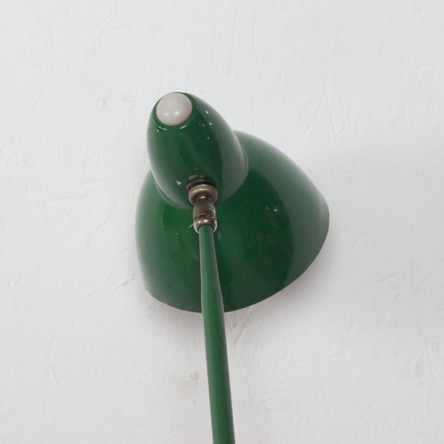 Italian Midcentury Green Adjustable Clamp Task Desk Lamp Stilnovo Style, 1950s 4