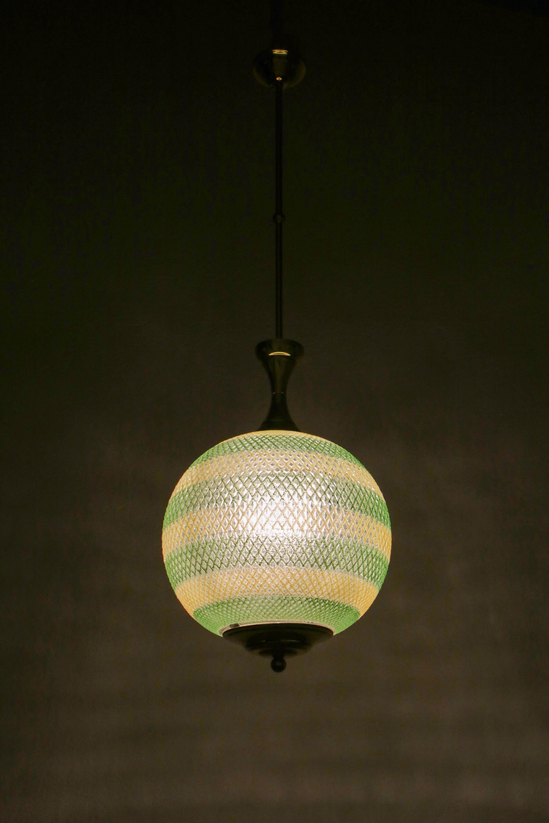Italian Midcentury Green and Yellow Glass Pendant Lamp, 1960s 8