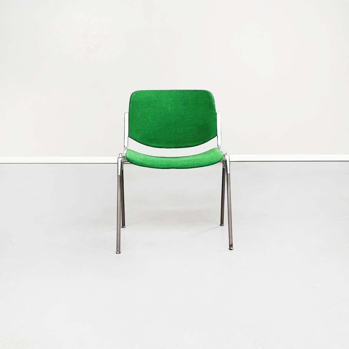 Italian mid-century Green fabric aluminum DSC chair by Piretti for Anonima Castelli, 1965
DSC model chair with rounded rectangular seat and back, upholstered in bright green fabric. The sturdy structure is in aluminum with round section legs