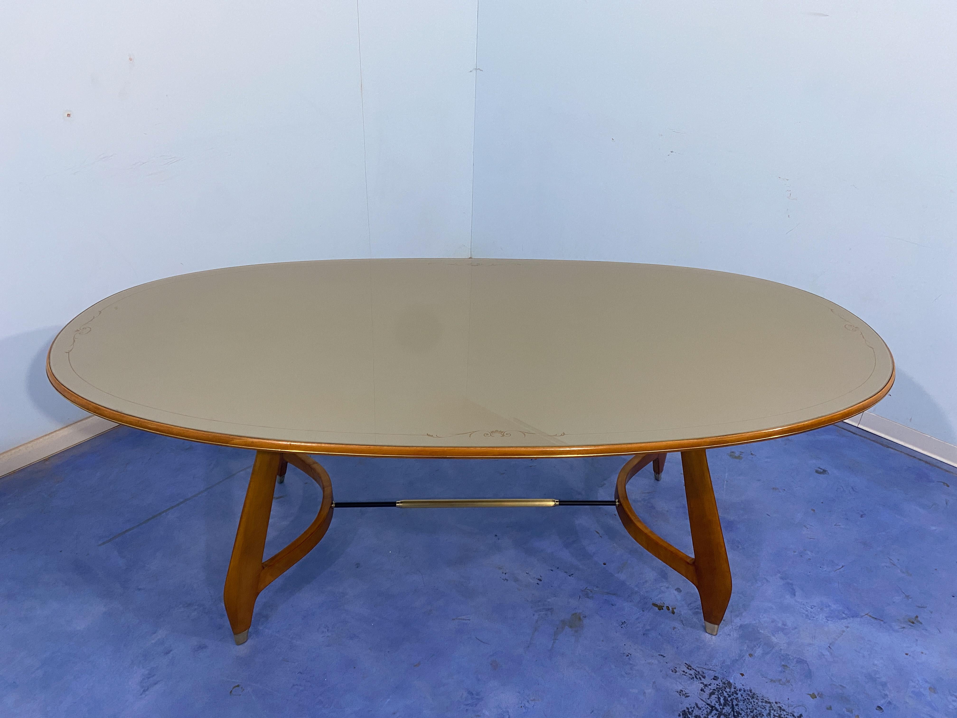 Italian Midcentury Green Olive Dining Table by Vittorio Dassi, 1950s In Good Condition For Sale In Traversetolo, IT