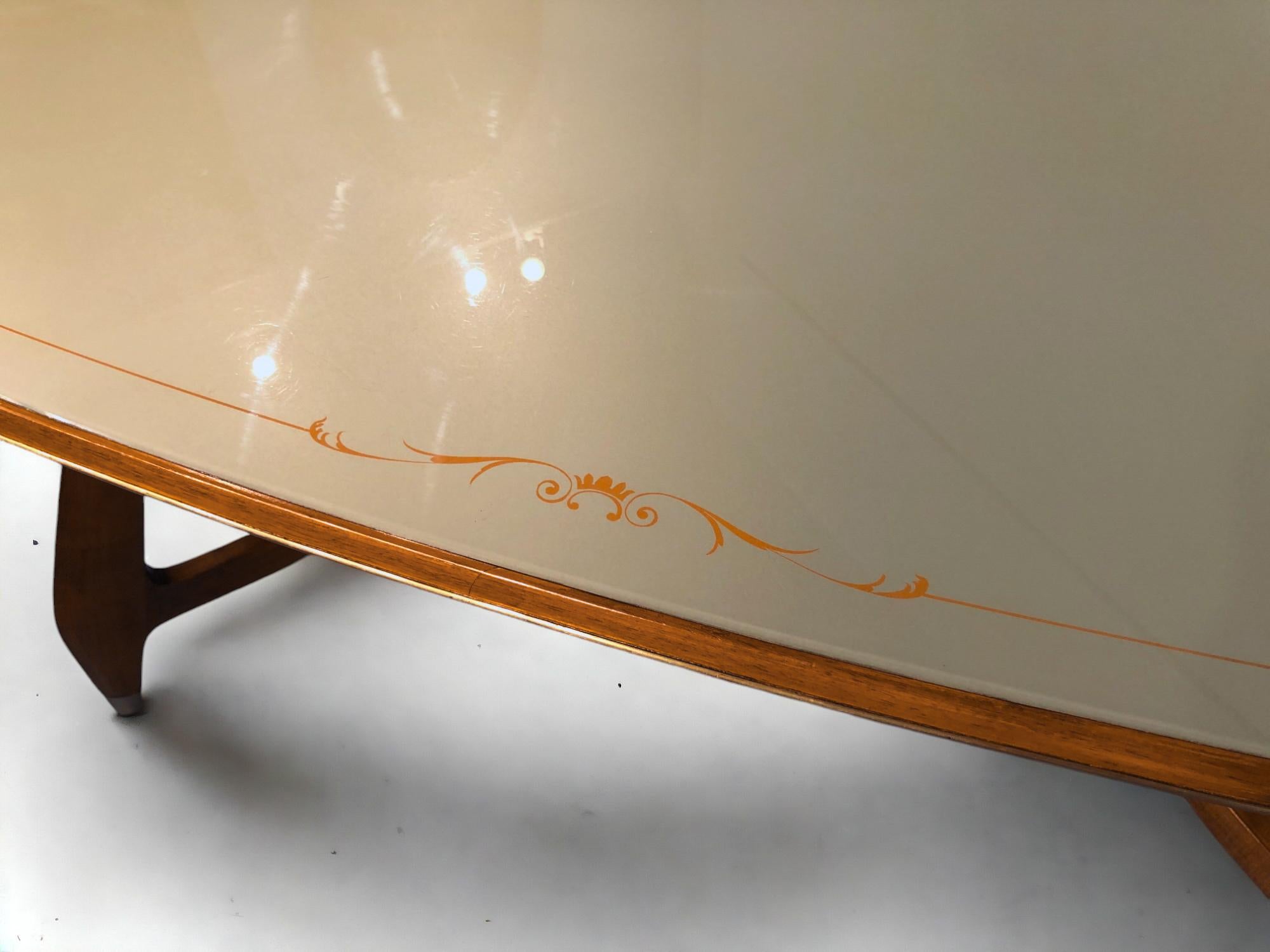 Italian Midcentury Green Olive Dining Table by Vittorio Dassi, 1950s 1