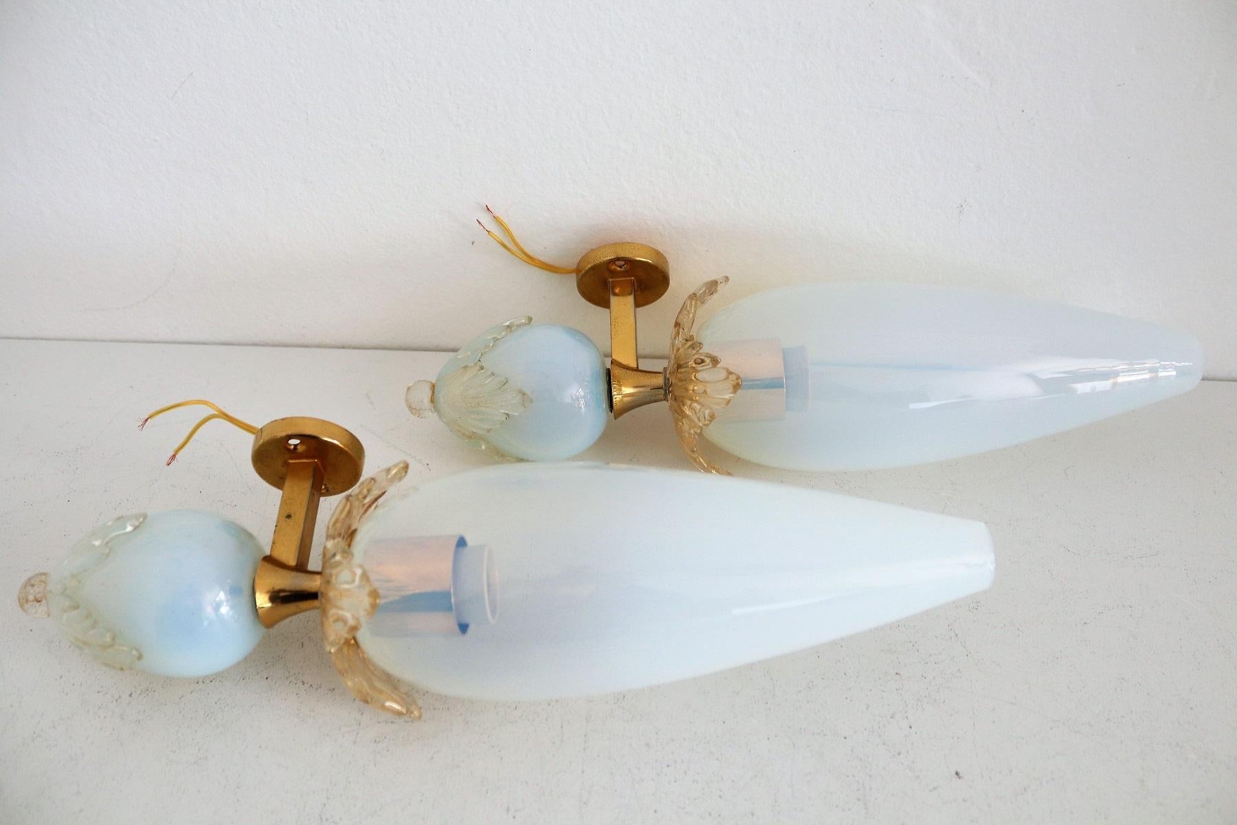 Italian Midcentury Handcrafted Opaline Murano Glass Wall Sconces by Venini 1970s 6
