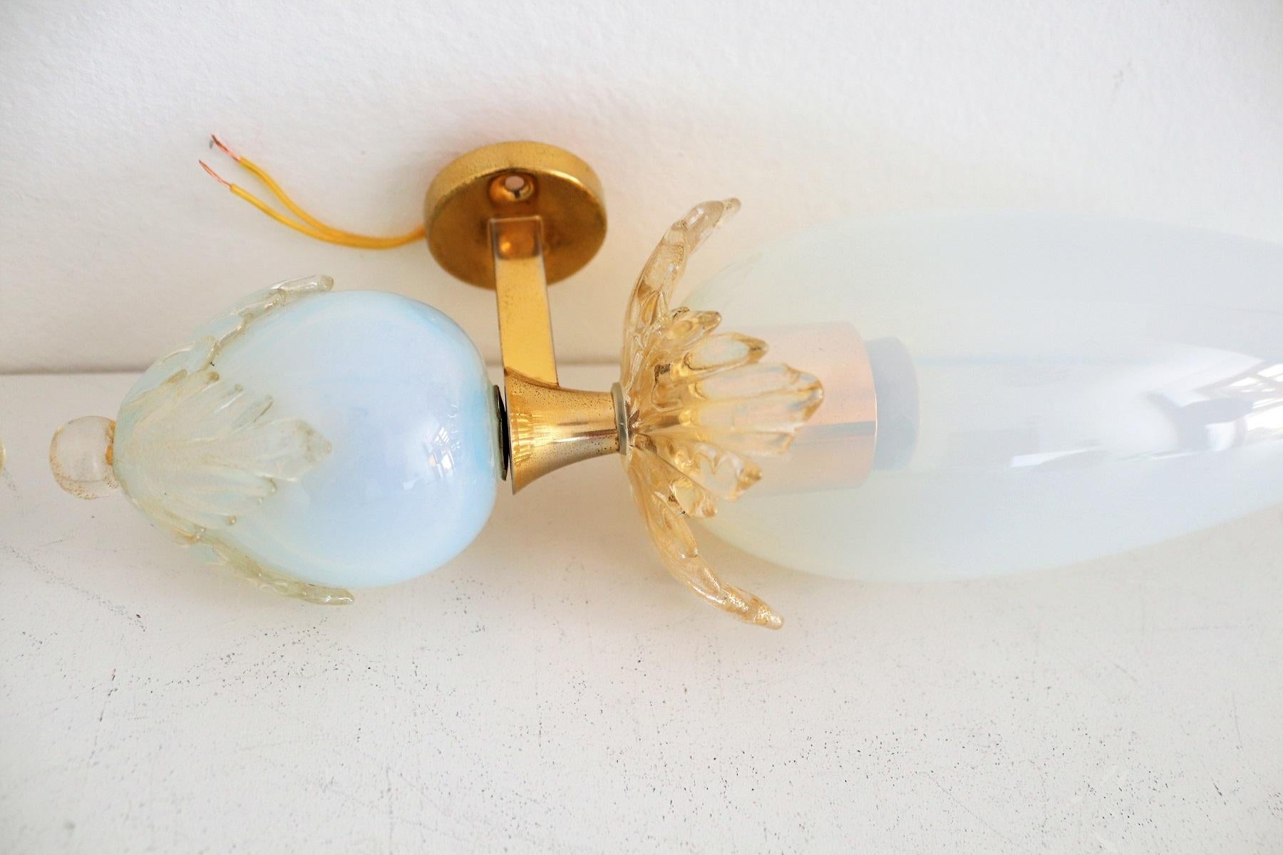 Italian Midcentury Handcrafted Opaline Murano Glass Wall Sconces by Venini 1970s 8