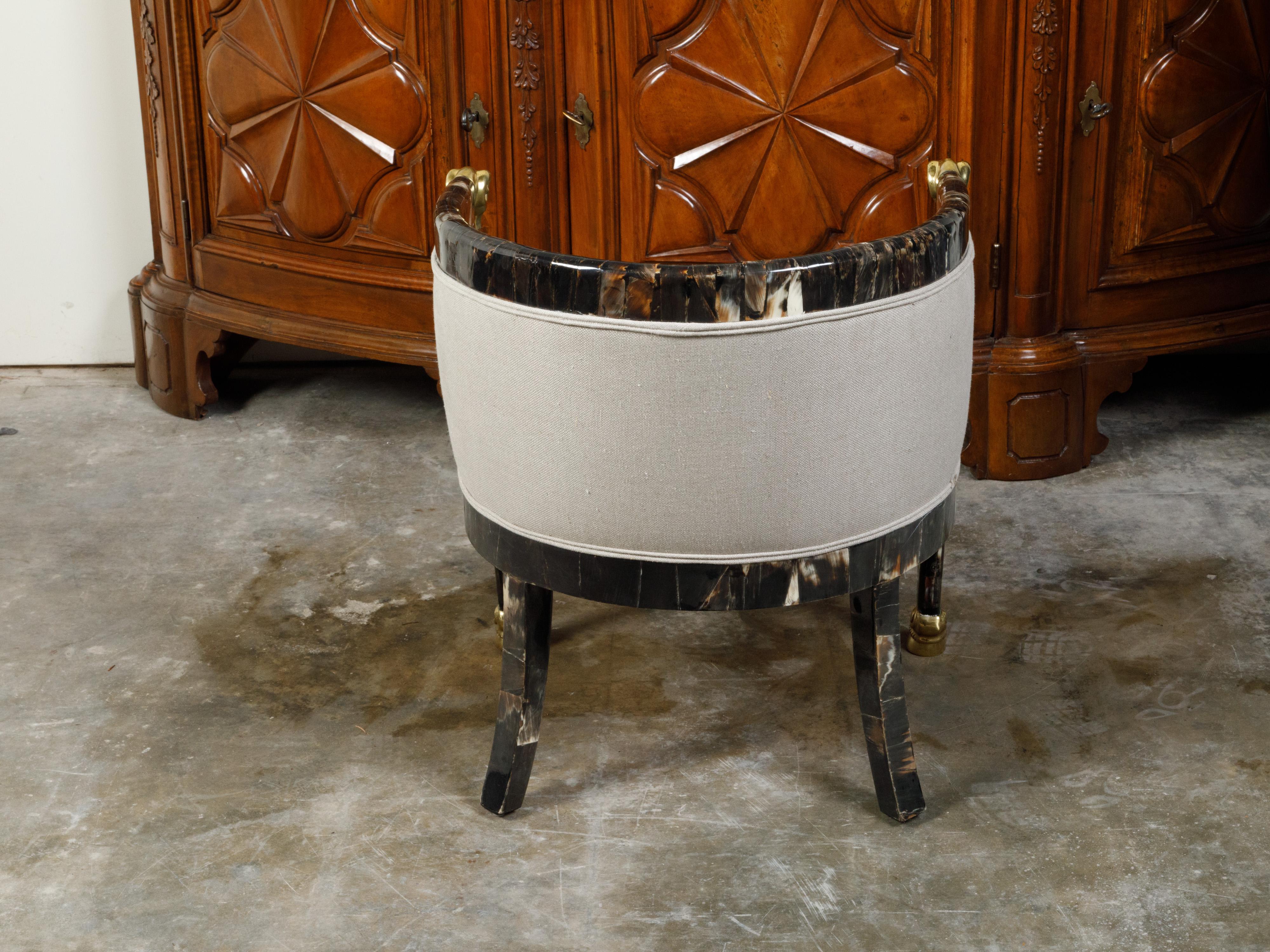 Italian Midcentury Horn Tub Chair with Gilt Rams' Heads and New Upholstery For Sale 3