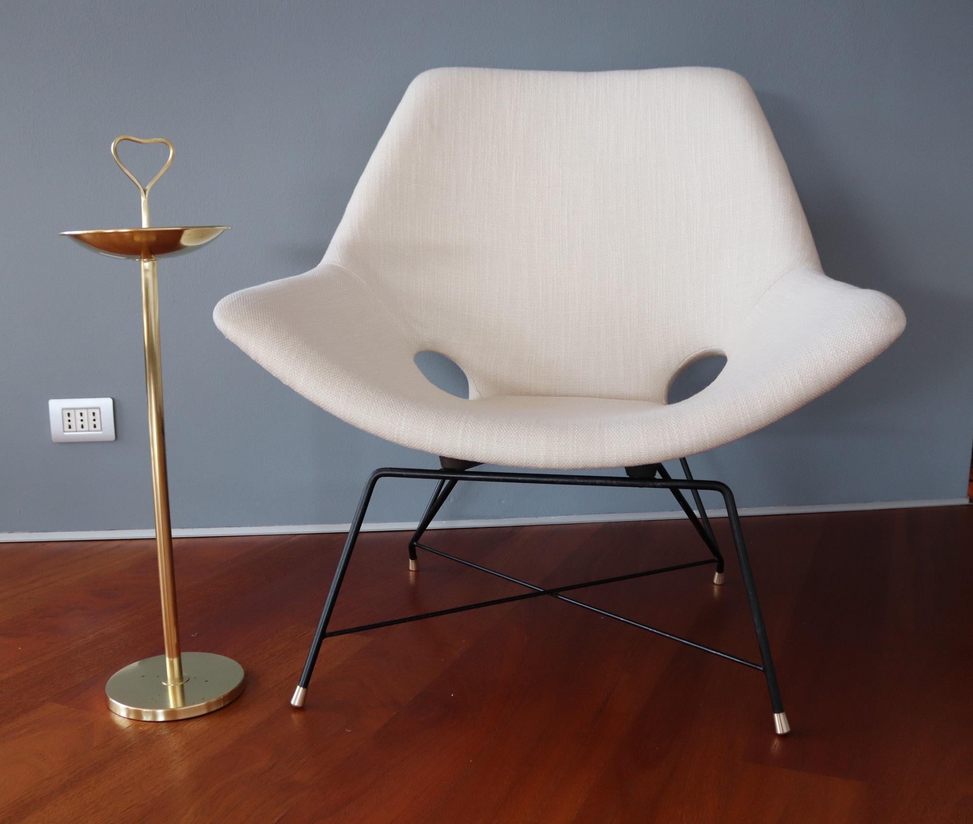 Italian Midcentury Armchairs KOSMOS by Augusto Bozzi for Saporiti Italia, 1954 In Good Condition In Morazzone, Varese