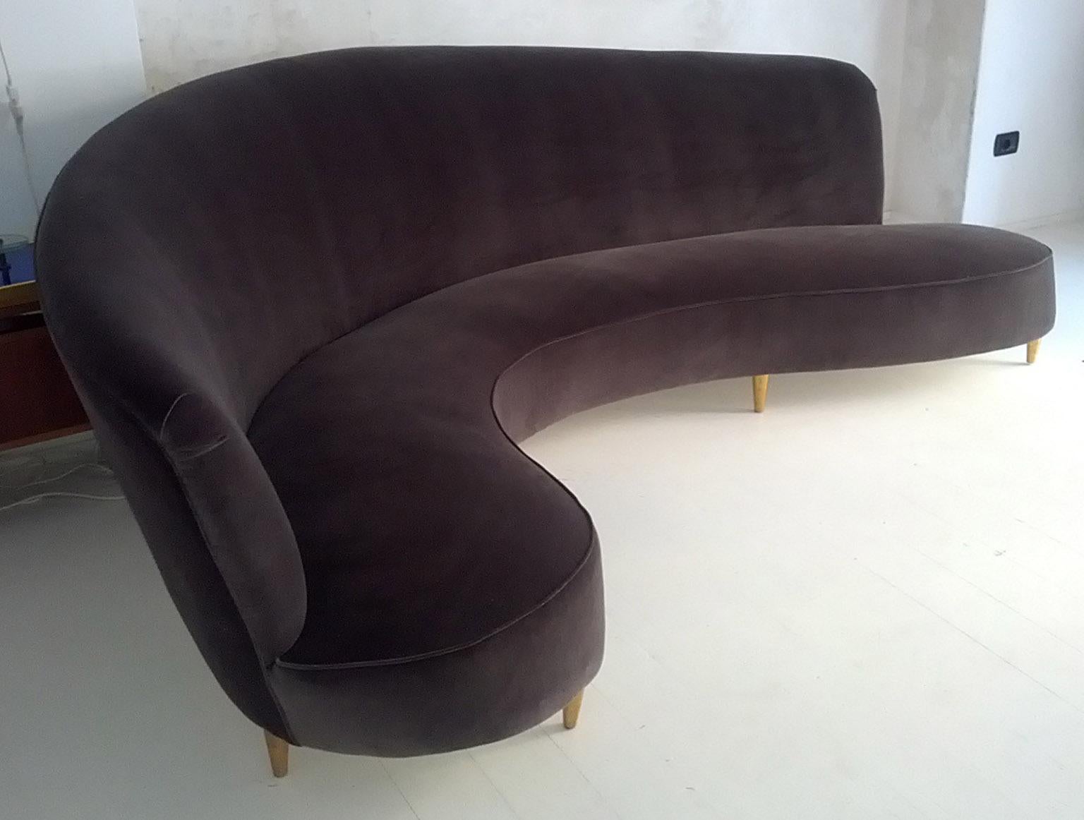 Italian Midcentury Large Curved Sofa, Grey Velvet with Brass Feet, Milano, 1950s 1
