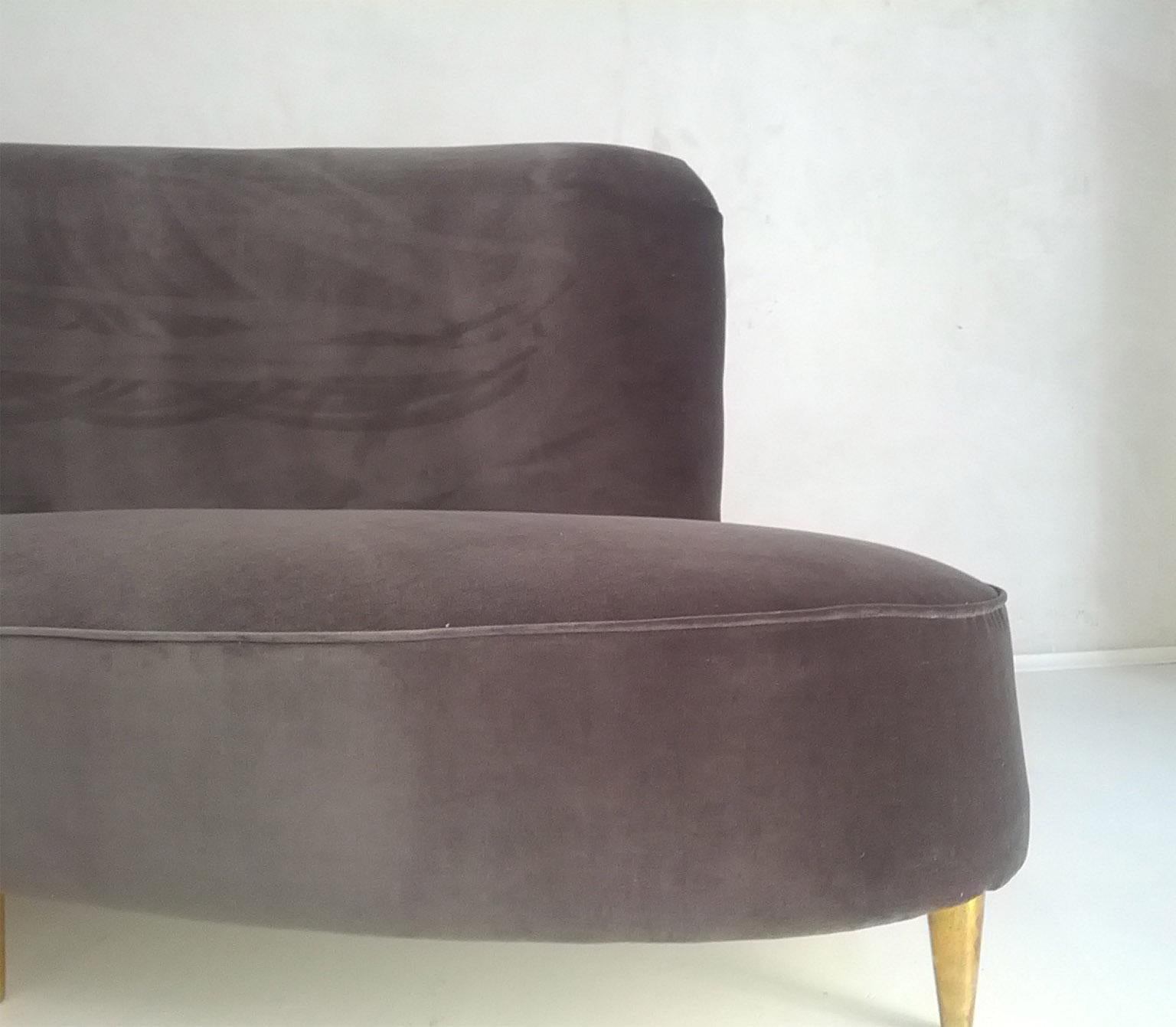 Italian Midcentury Large Curved Sofa, Grey Velvet with Brass Feet, Milano, 1950s 3