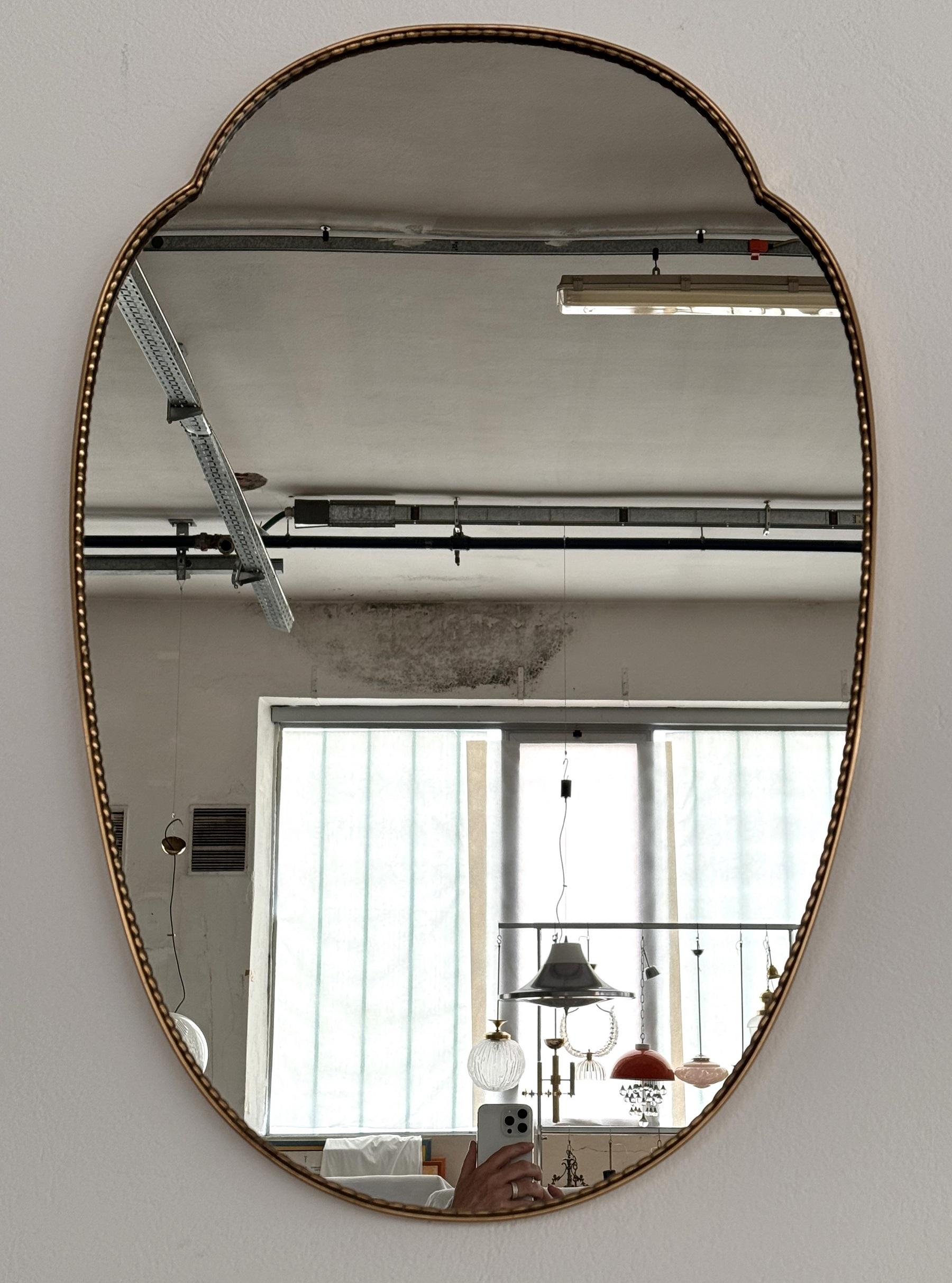 Italian Midcentury Large Vintage Wall Mirror with Brass Frame and Details, 1970s 6