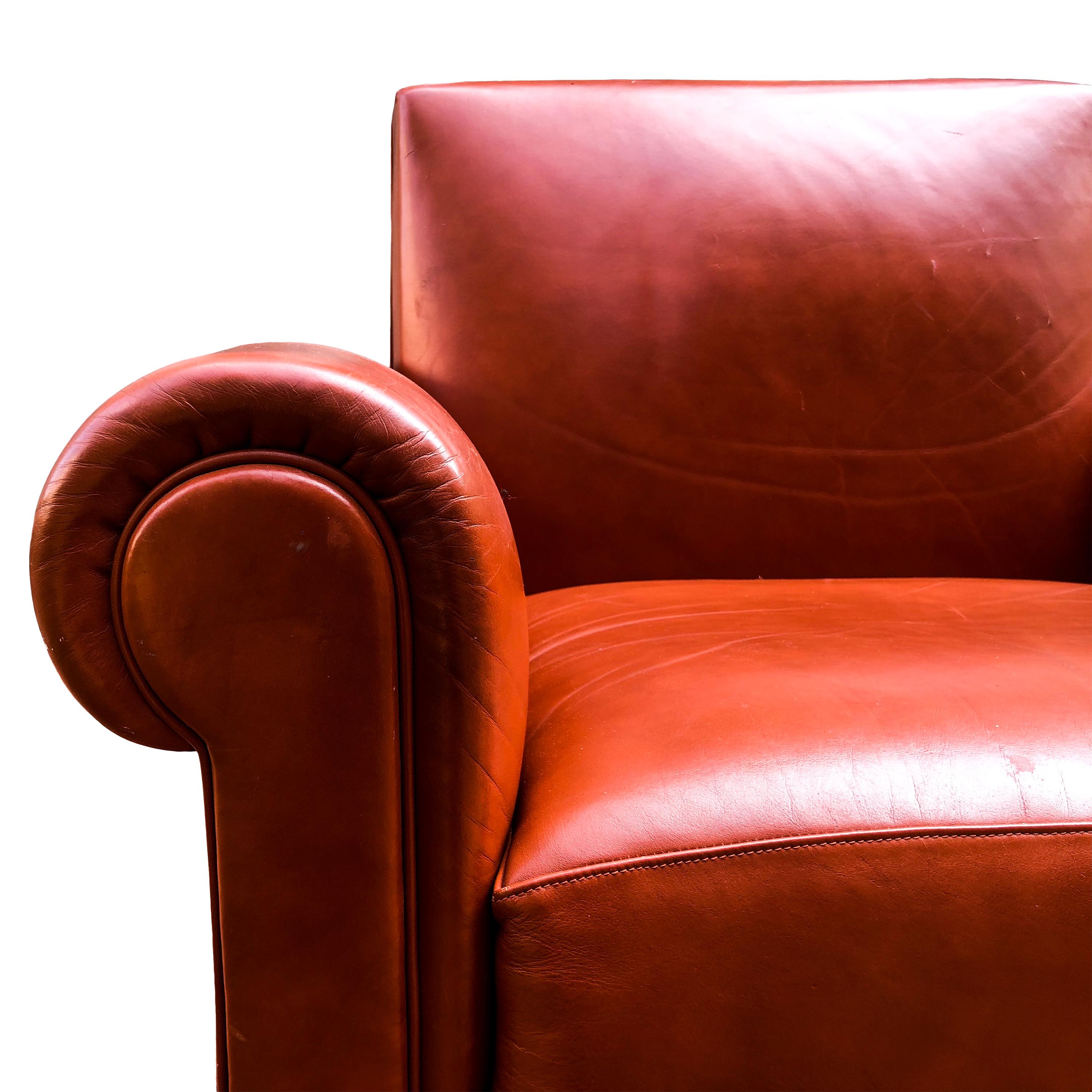 Italian Midcentury Leather Armchair in the style of Poltrona Frau, 1970s For Sale 1