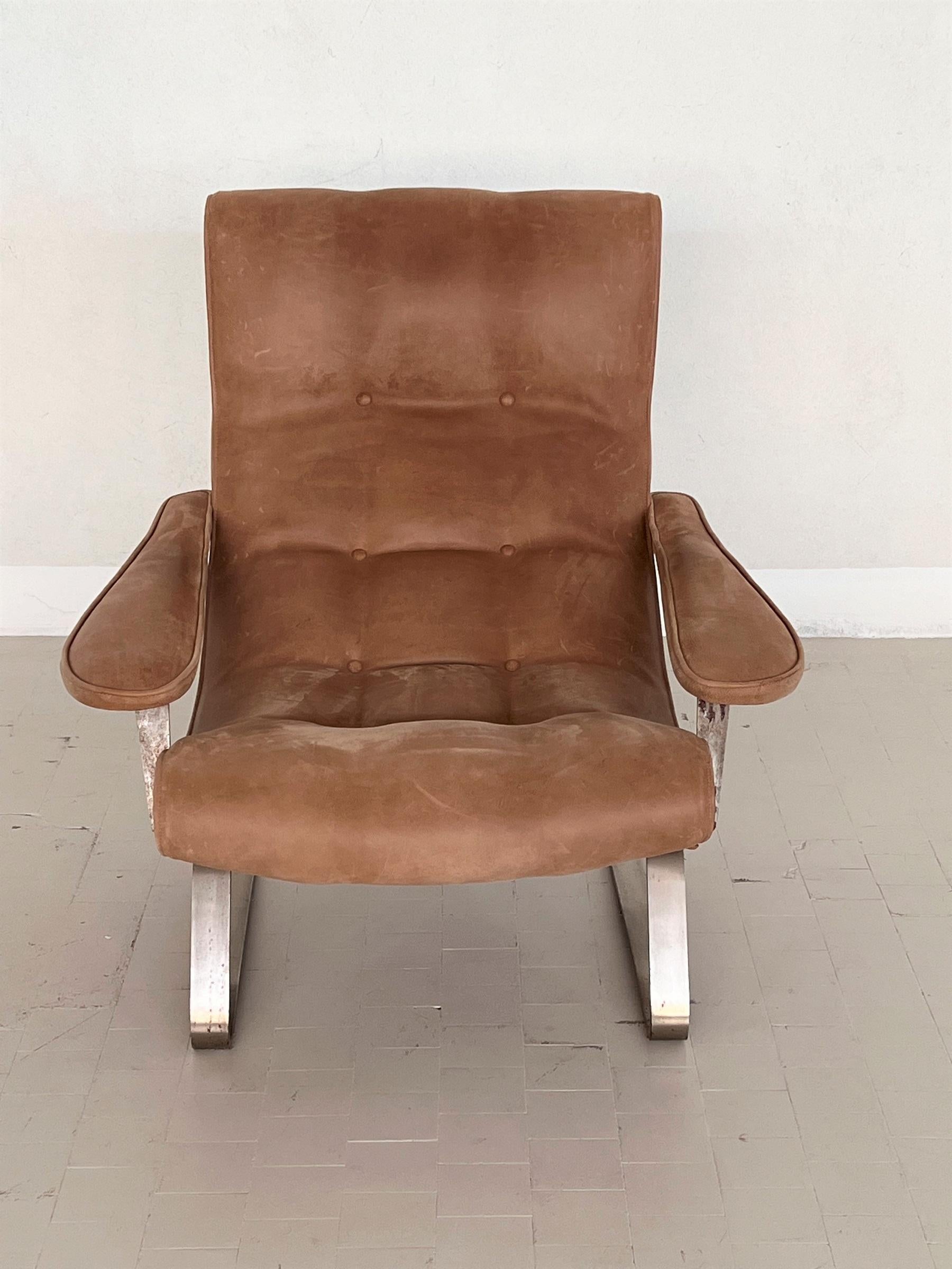Midcentury Lounge Chair in Suede by Guido Bonzani for Tecnosalotto, 1970s In Good Condition In Morazzone, Varese