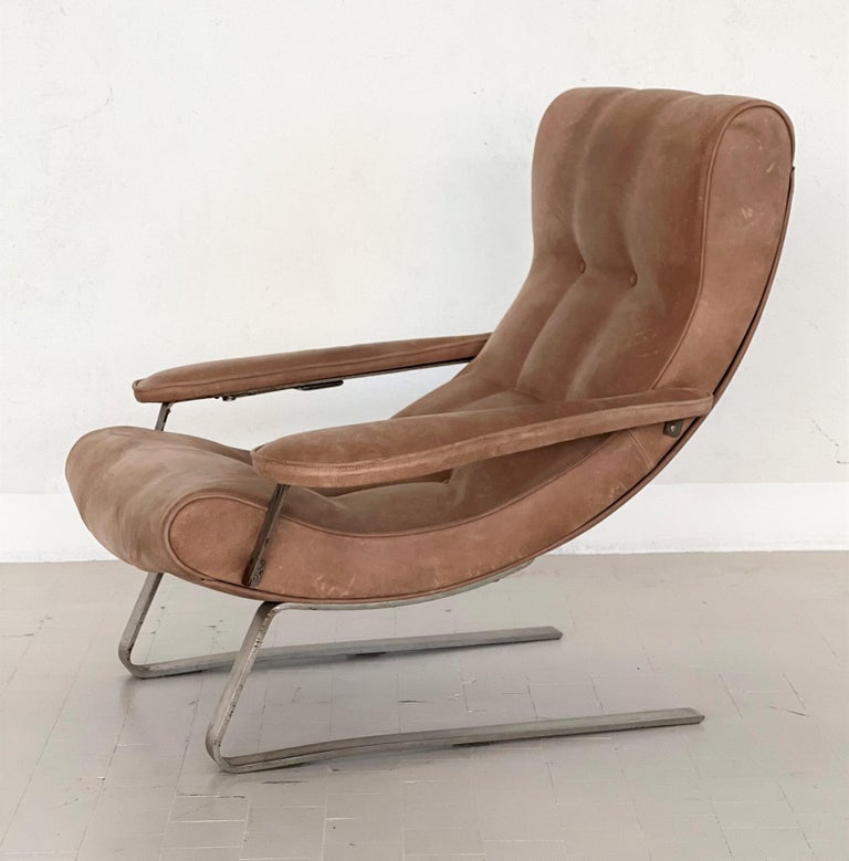 Steel Italian Midcentury Lounge Chair in Suede by Guido Bonzani for Tecnosalotto 1970s For Sale