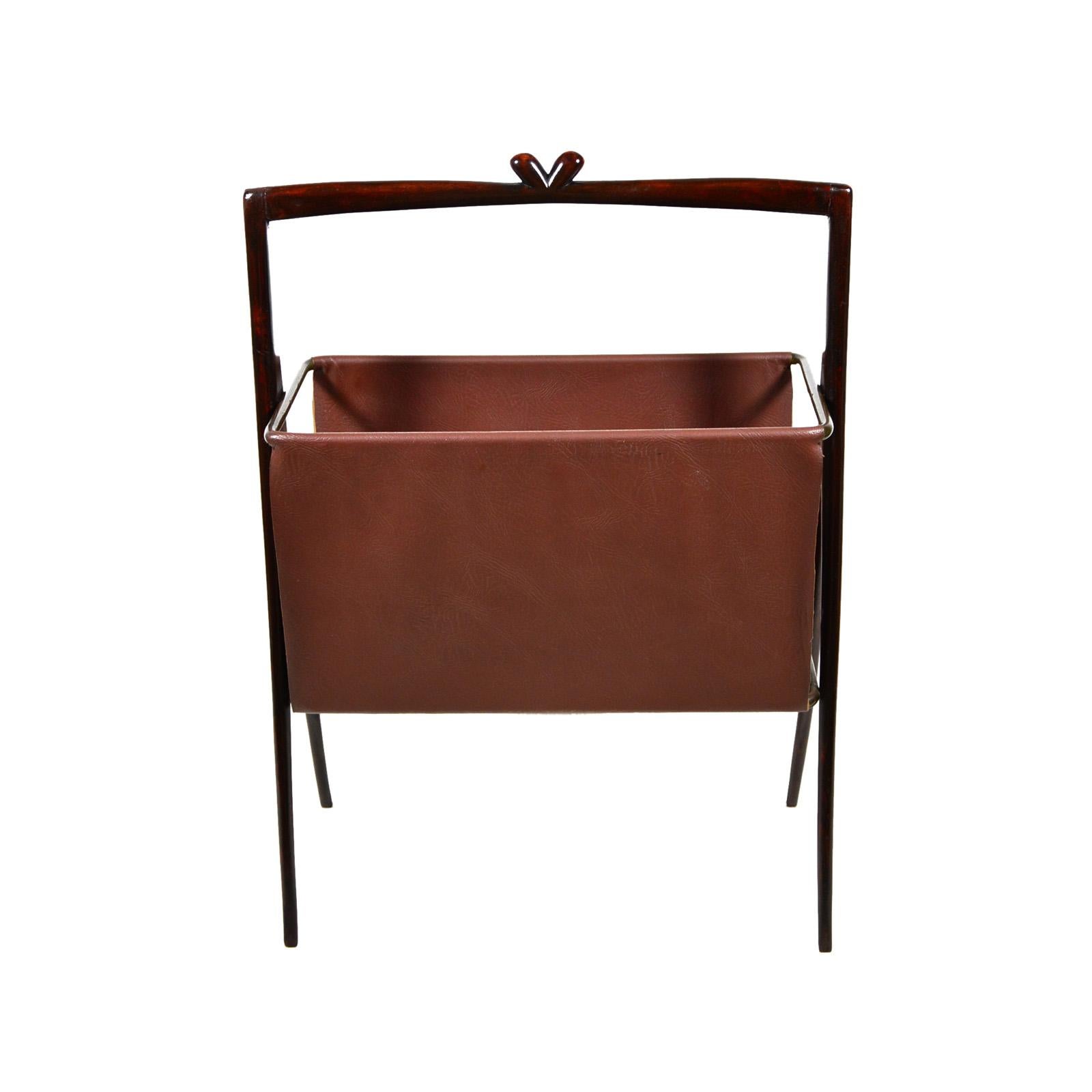 Italian Midcentury Magazine Rack In Good Condition For Sale In Rome, IT