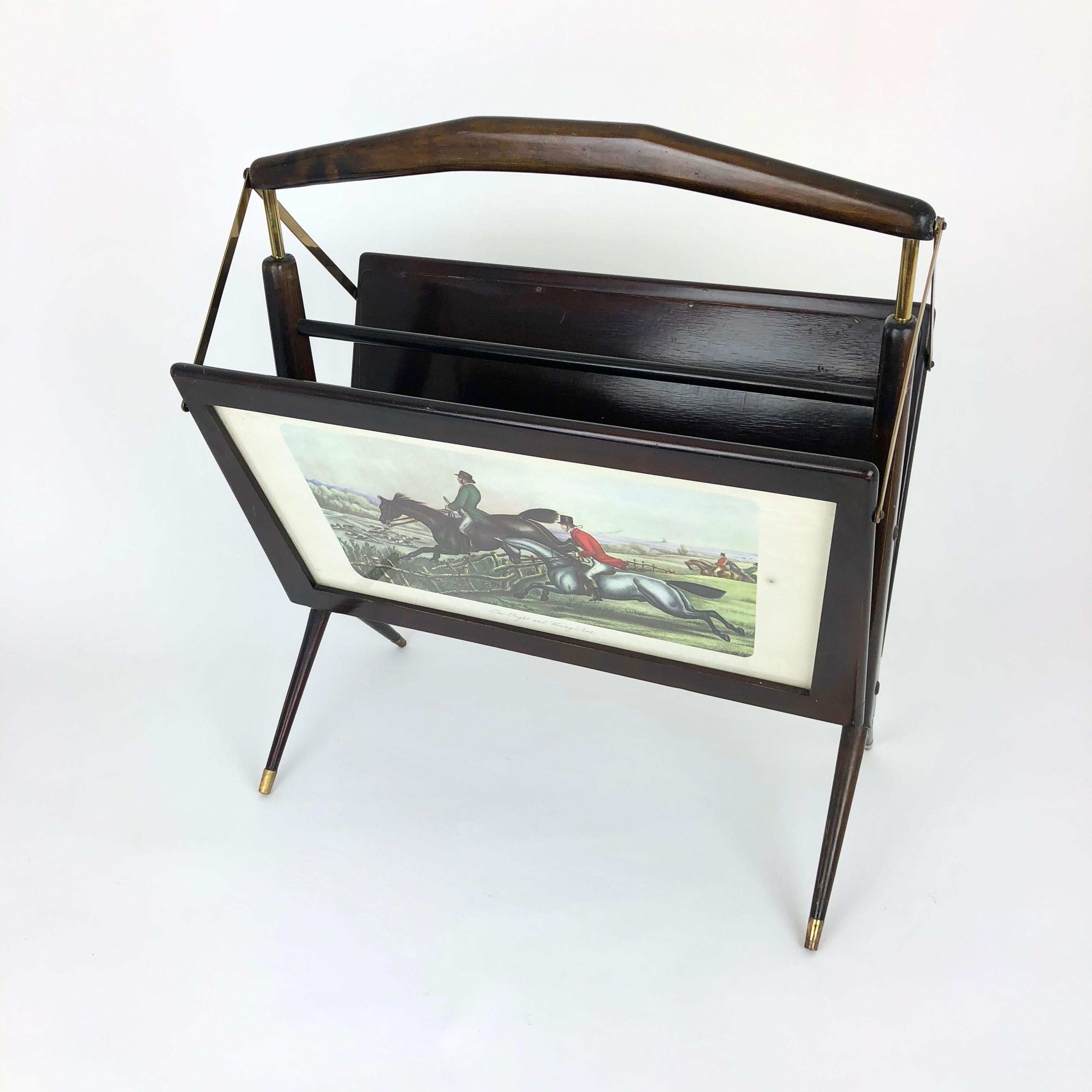 Italian Midcentury Magazine Rack in the Style of Ico Parisi, Wood and Brass For Sale 1
