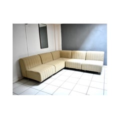Italian Midcentury Manufacture, Modular Sofa from the 1970s, in Beige Fabric
