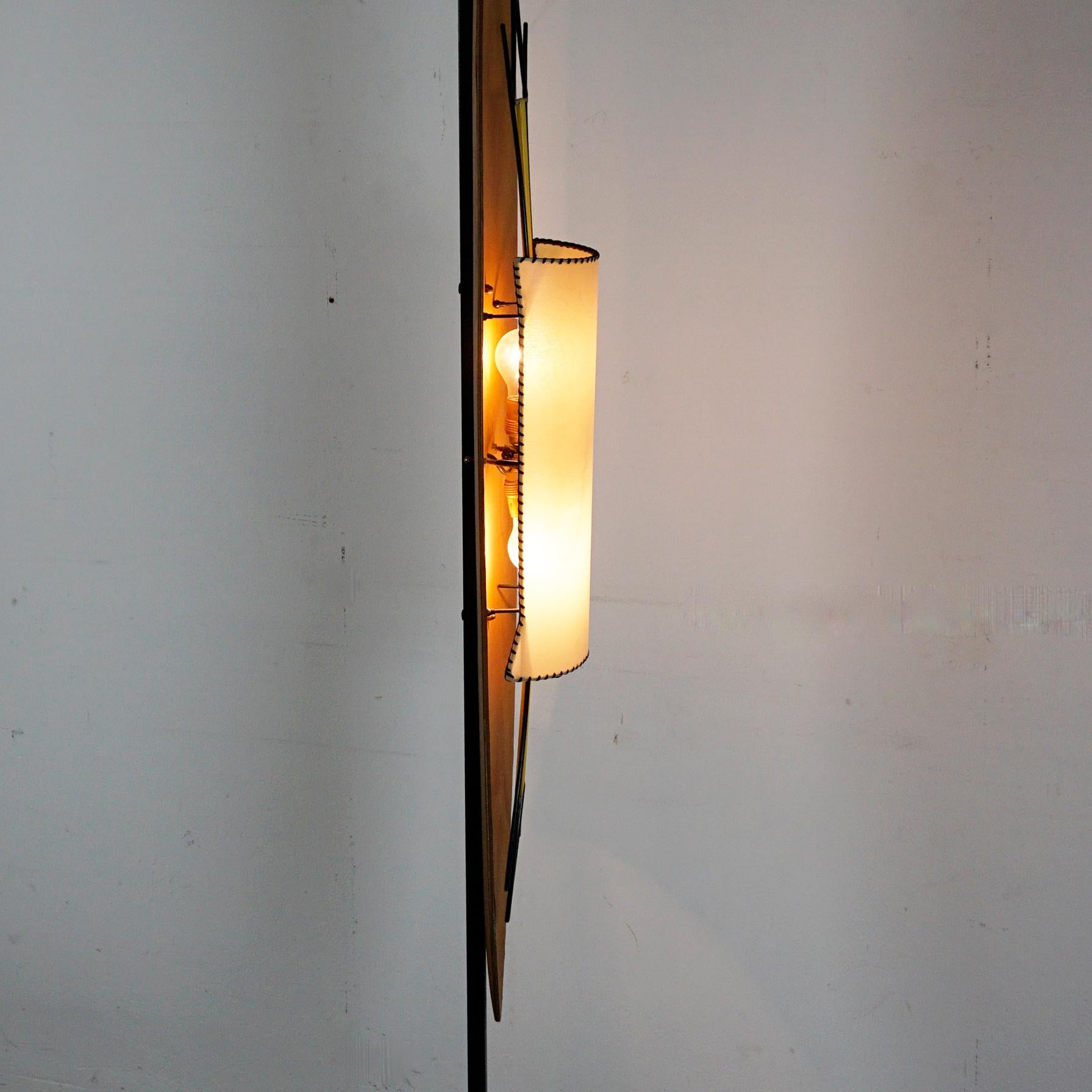 Italian Midcentury Marble and Wood Totem Floor Lamp by Goffredo Reggiani 4
