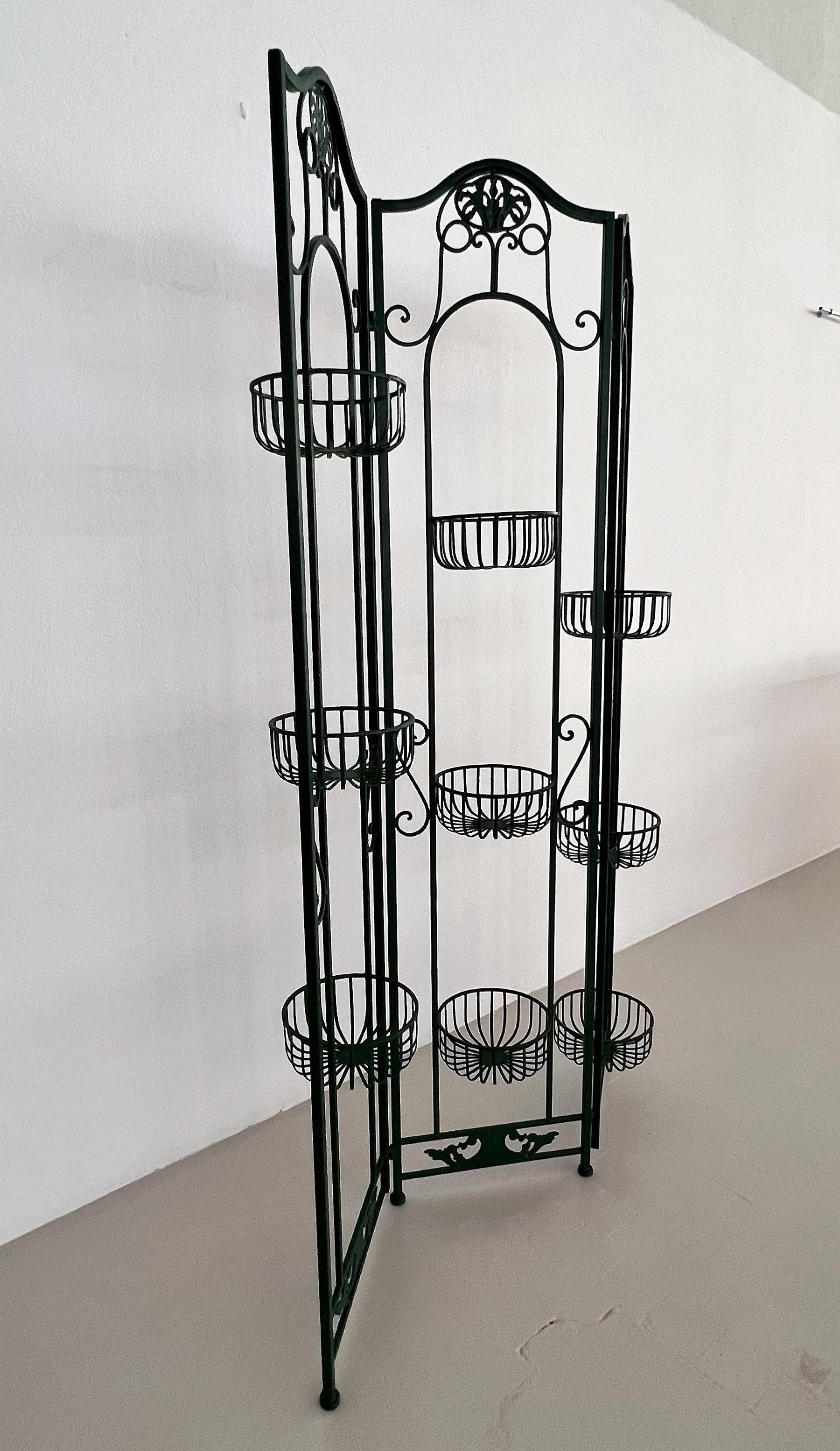 Mid-Century Modern Italian Mid-Century Metal Plant Stand or Room Divider for Nine Plants, 1980s