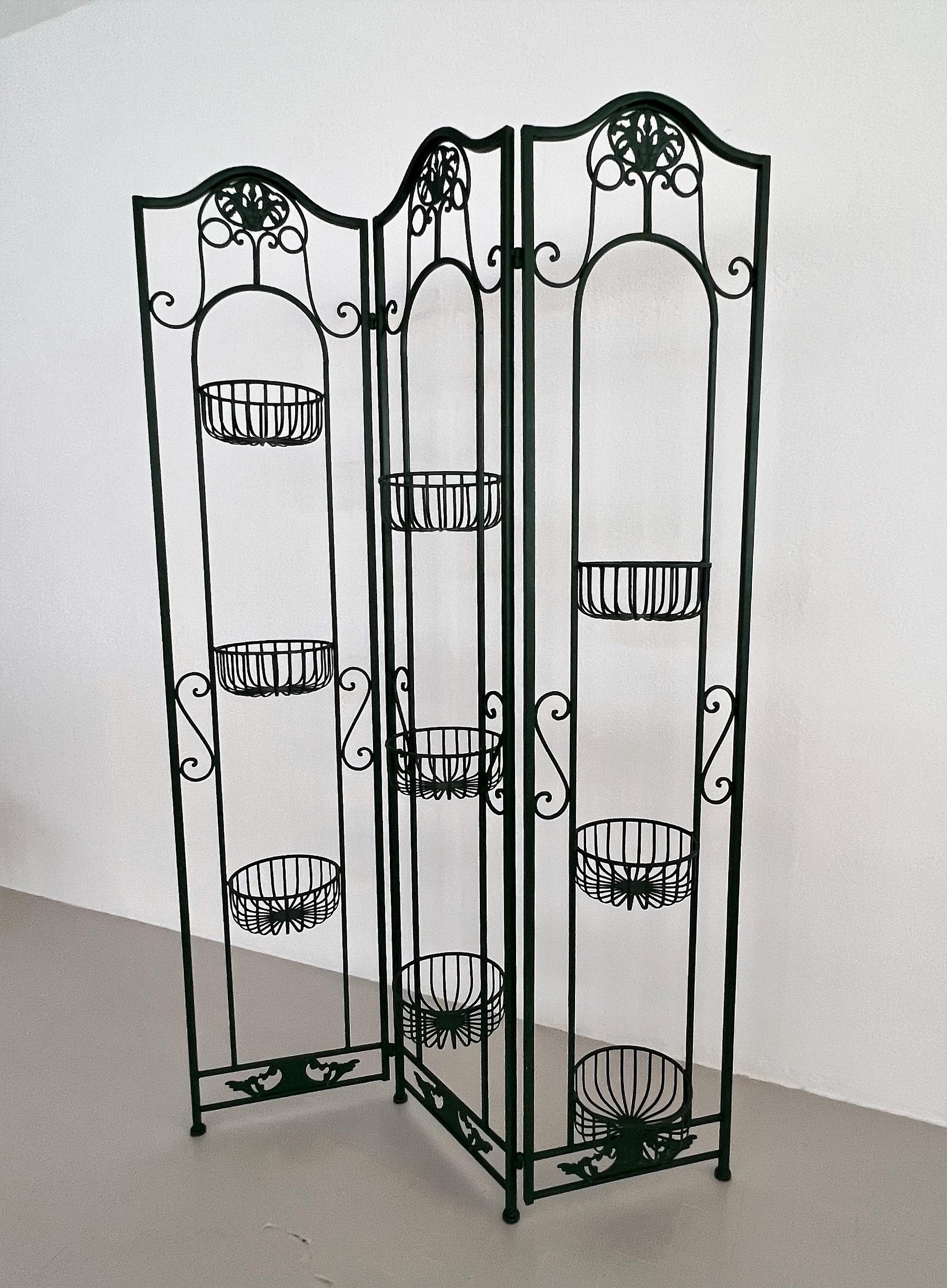 Varnished Italian Mid-Century Metal Plant Stand or Room Divider for Nine Plants, 1980s