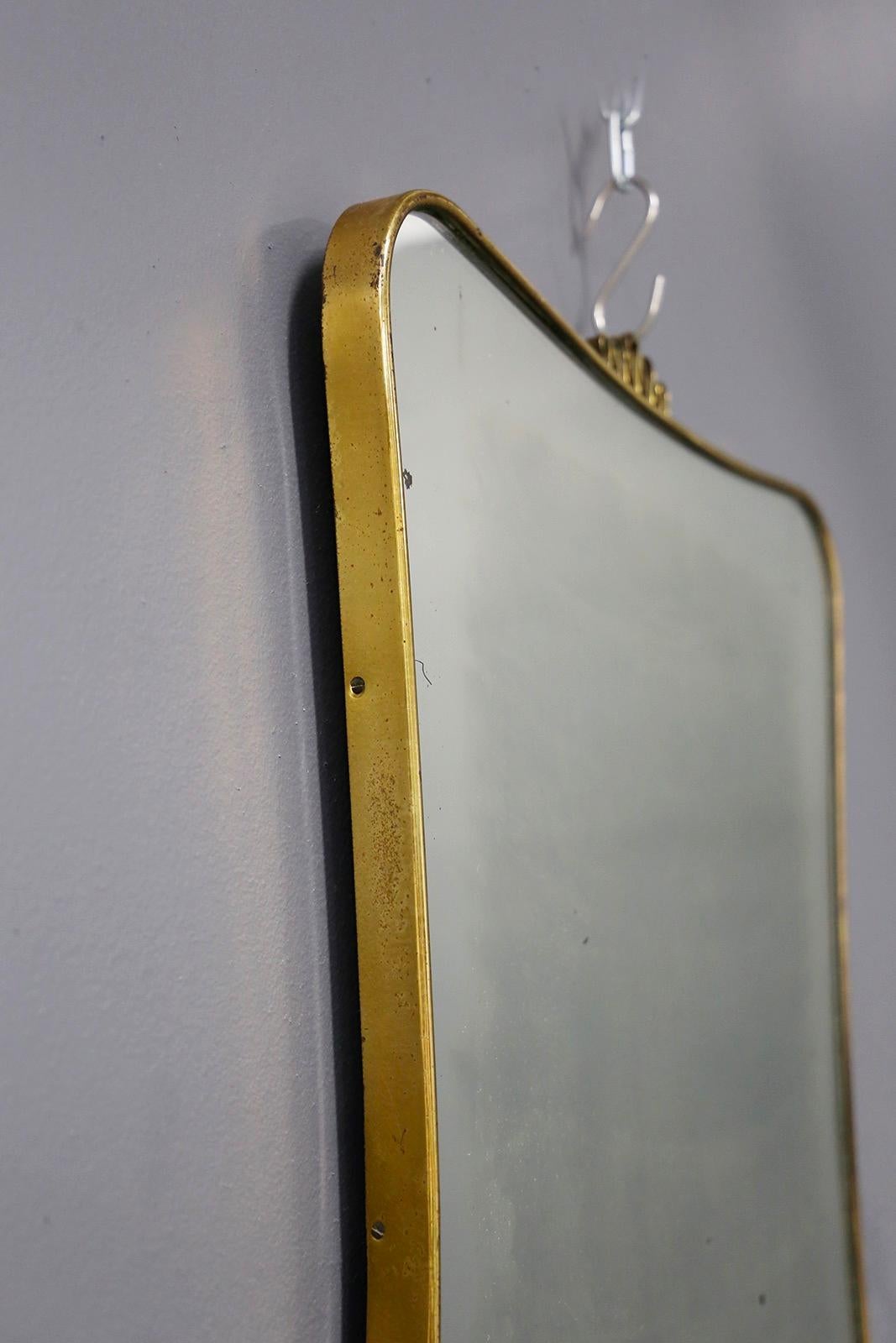 Italian Midcentury Mirror Attributed to Gio Ponti in Brass, 1950s In Good Condition In Milano, IT