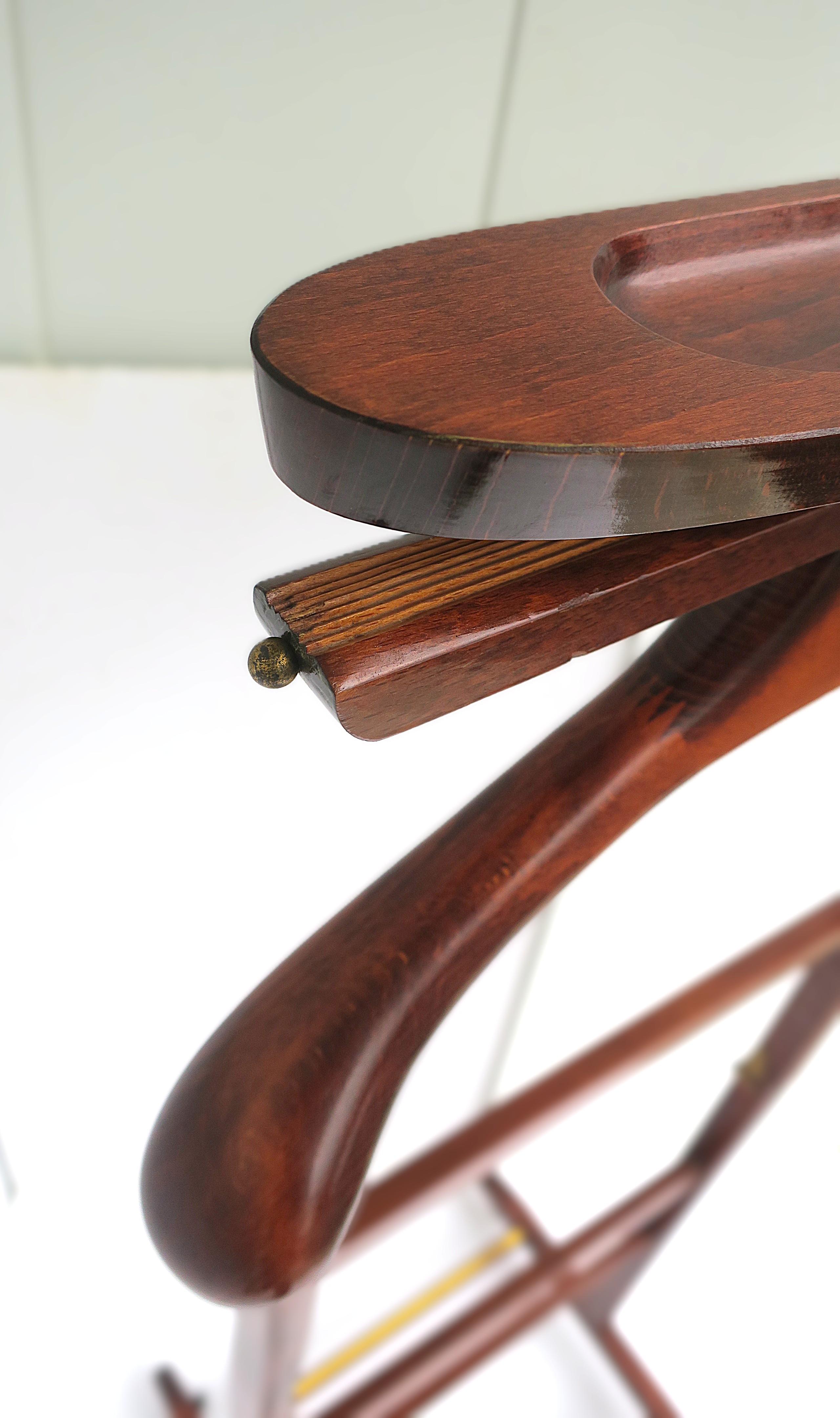 Italienischer Kleiderständer aus der Mitte des Jahrhunderts im Angebot 5