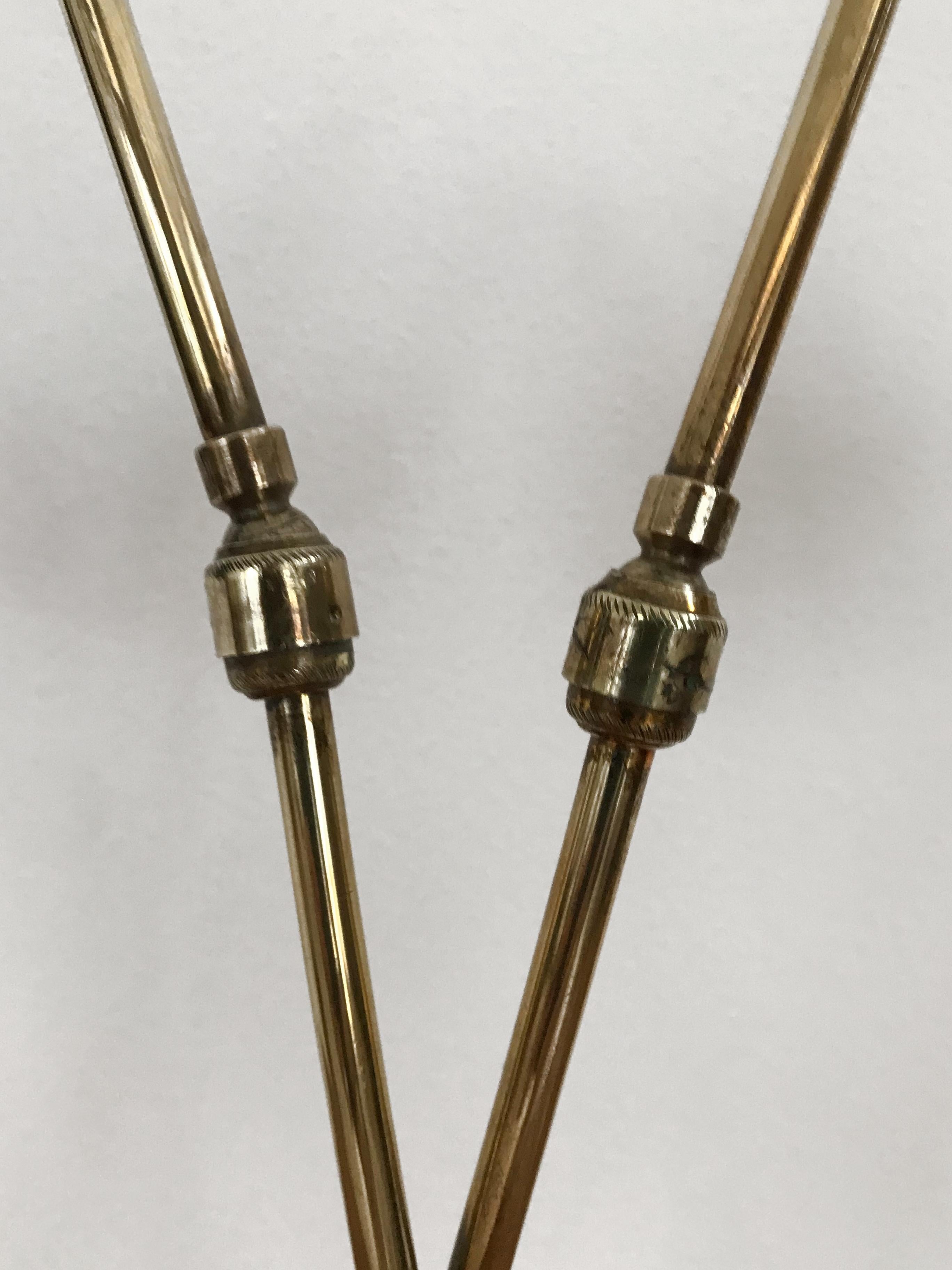Lampe en métal noir, jaune et laiton, design Modernity italien du milieu du siècle dernier, années 1950 en vente 8